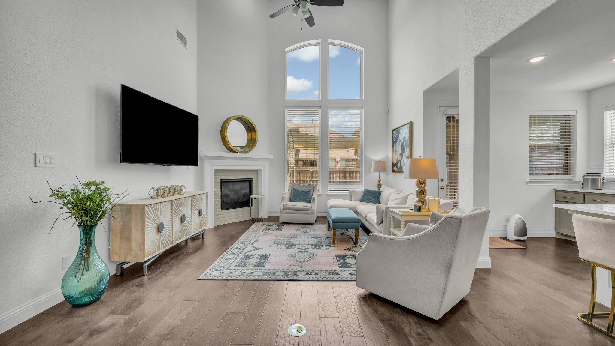 14904 Gentry Drive
