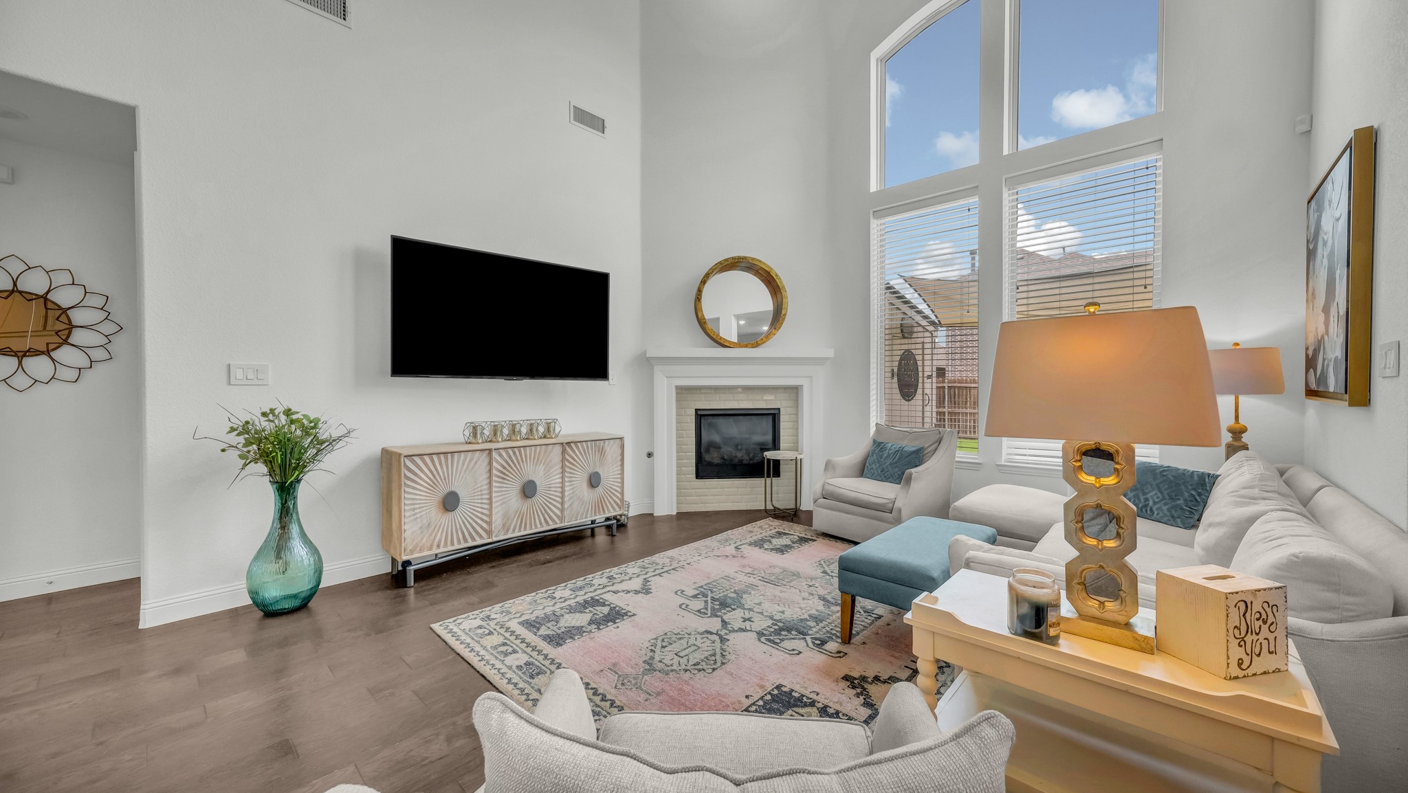 14904 Gentry Drive