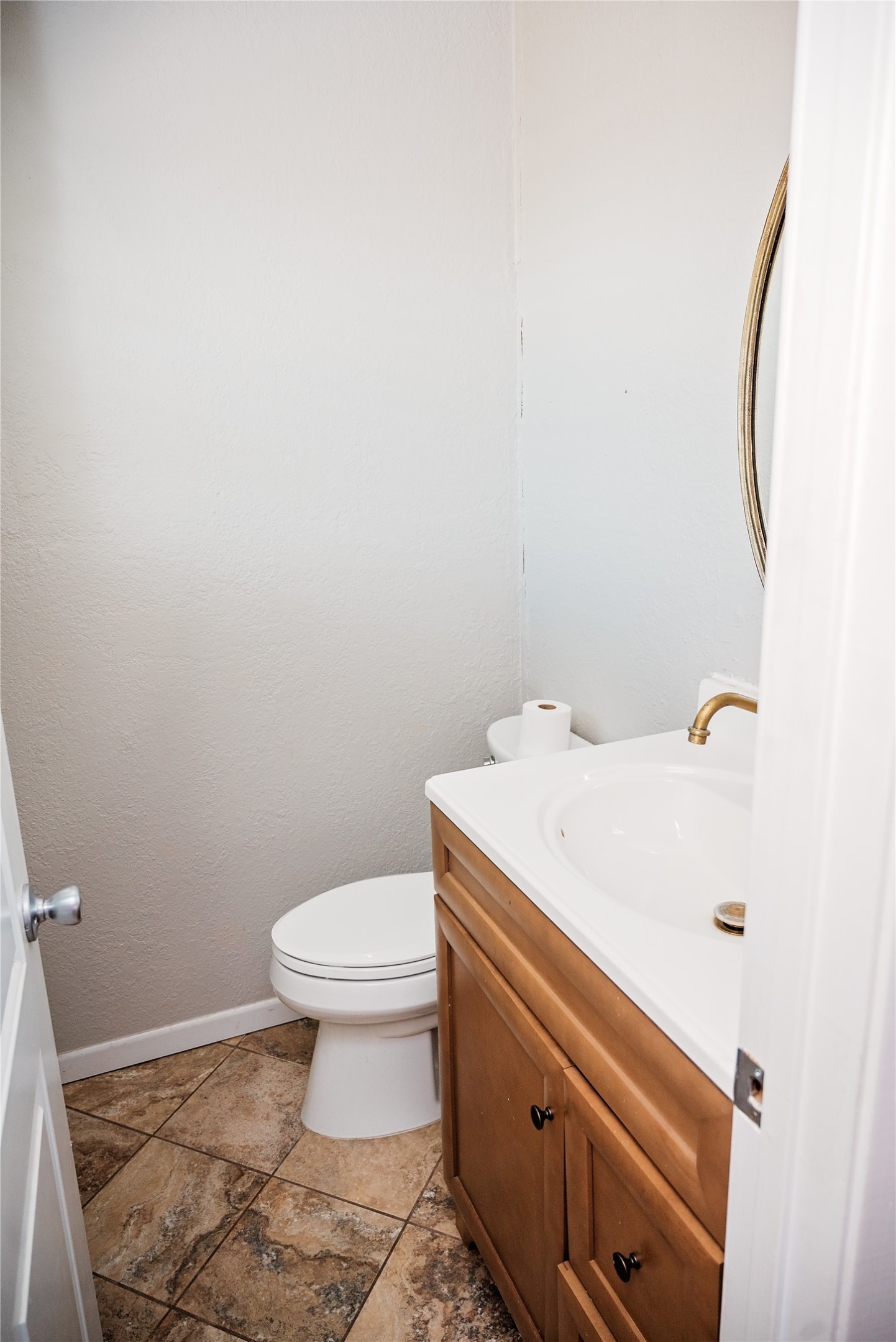 1102 Conner