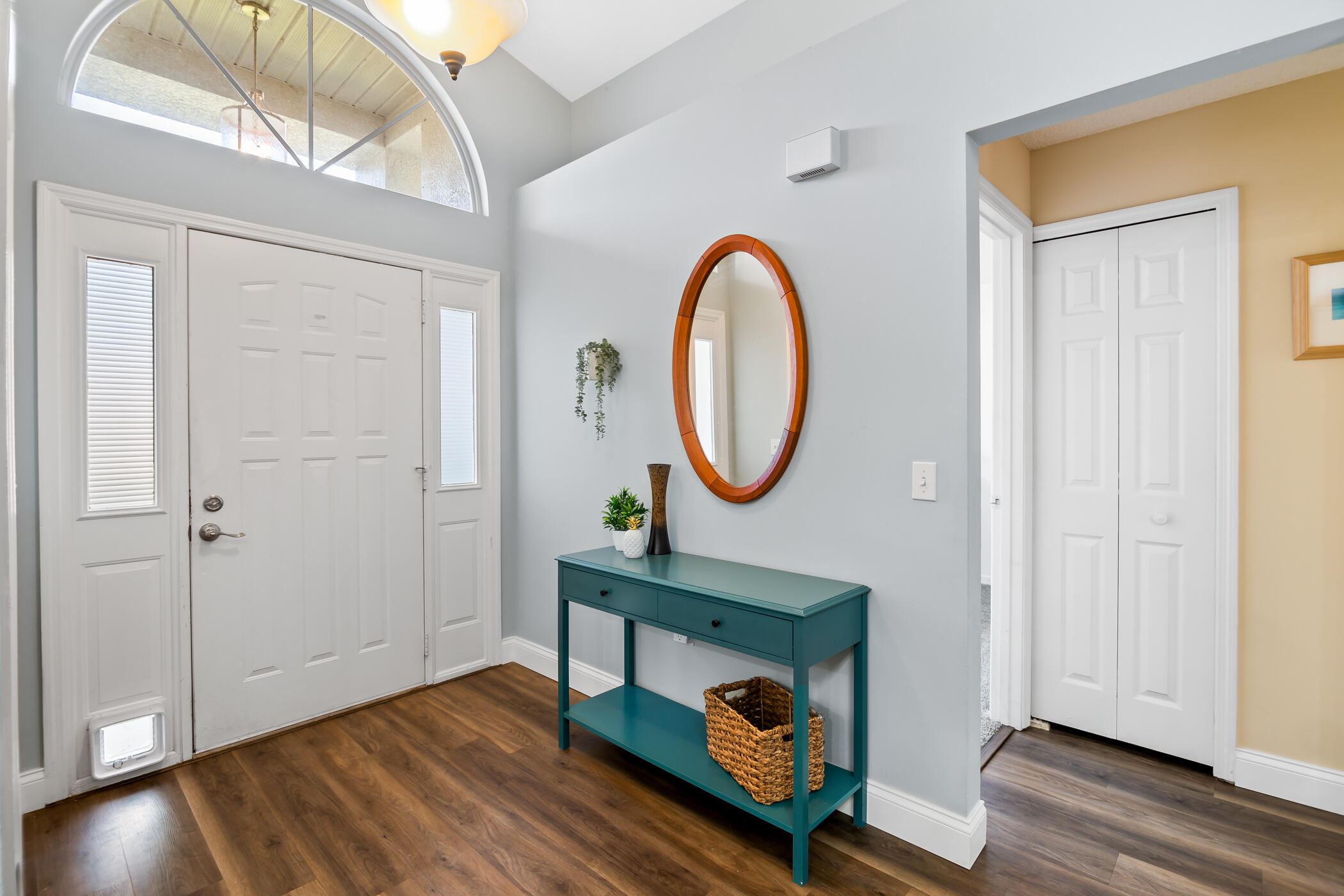 6833 Whitetail Court