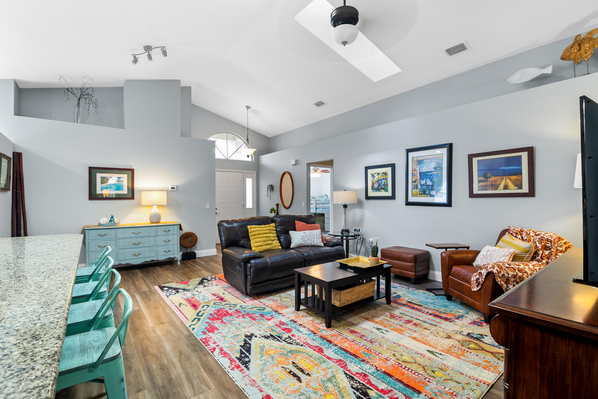 6833 Whitetail Court