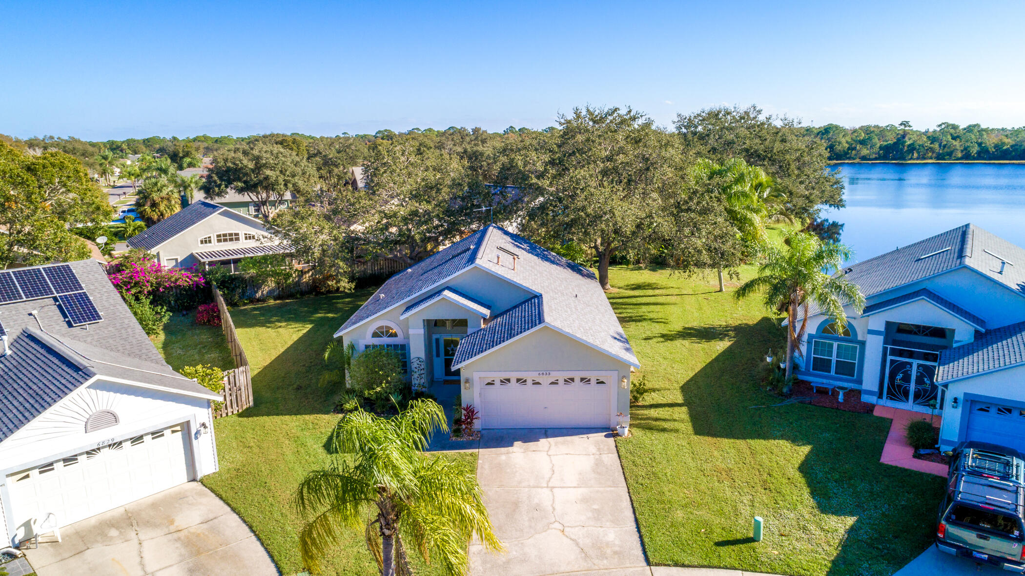 6833 Whitetail Court