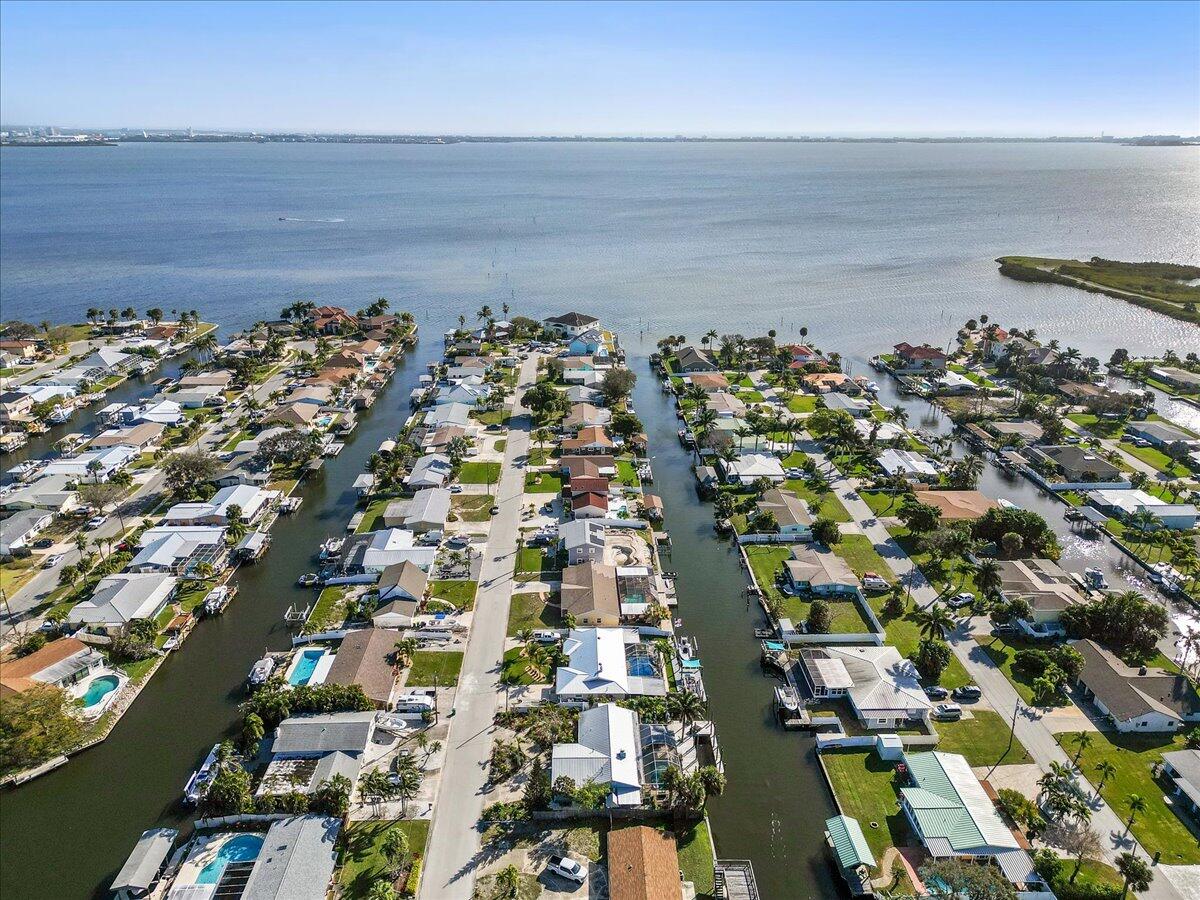 1641 E Central Avenue