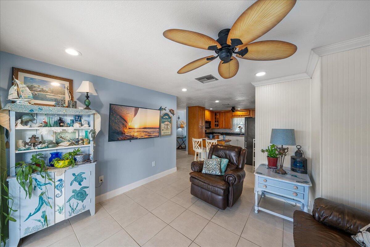 1641 E Central Avenue