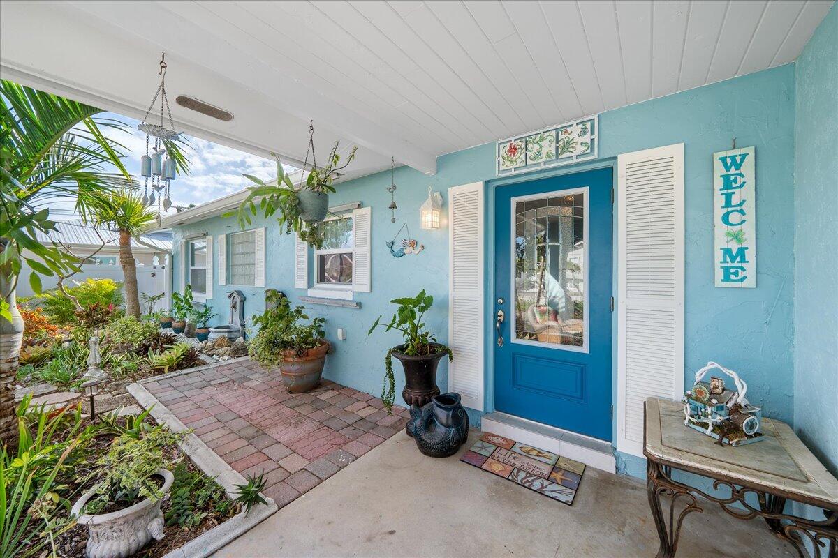 1641 E Central Avenue