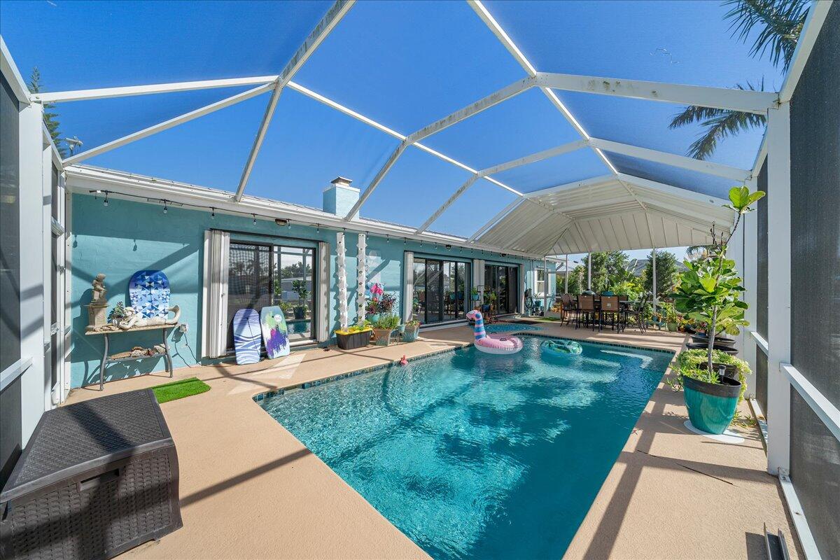 1641 E Central Avenue