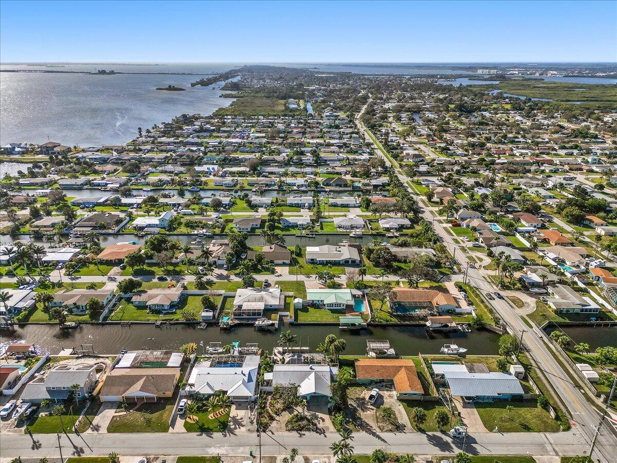 1641 E Central Avenue