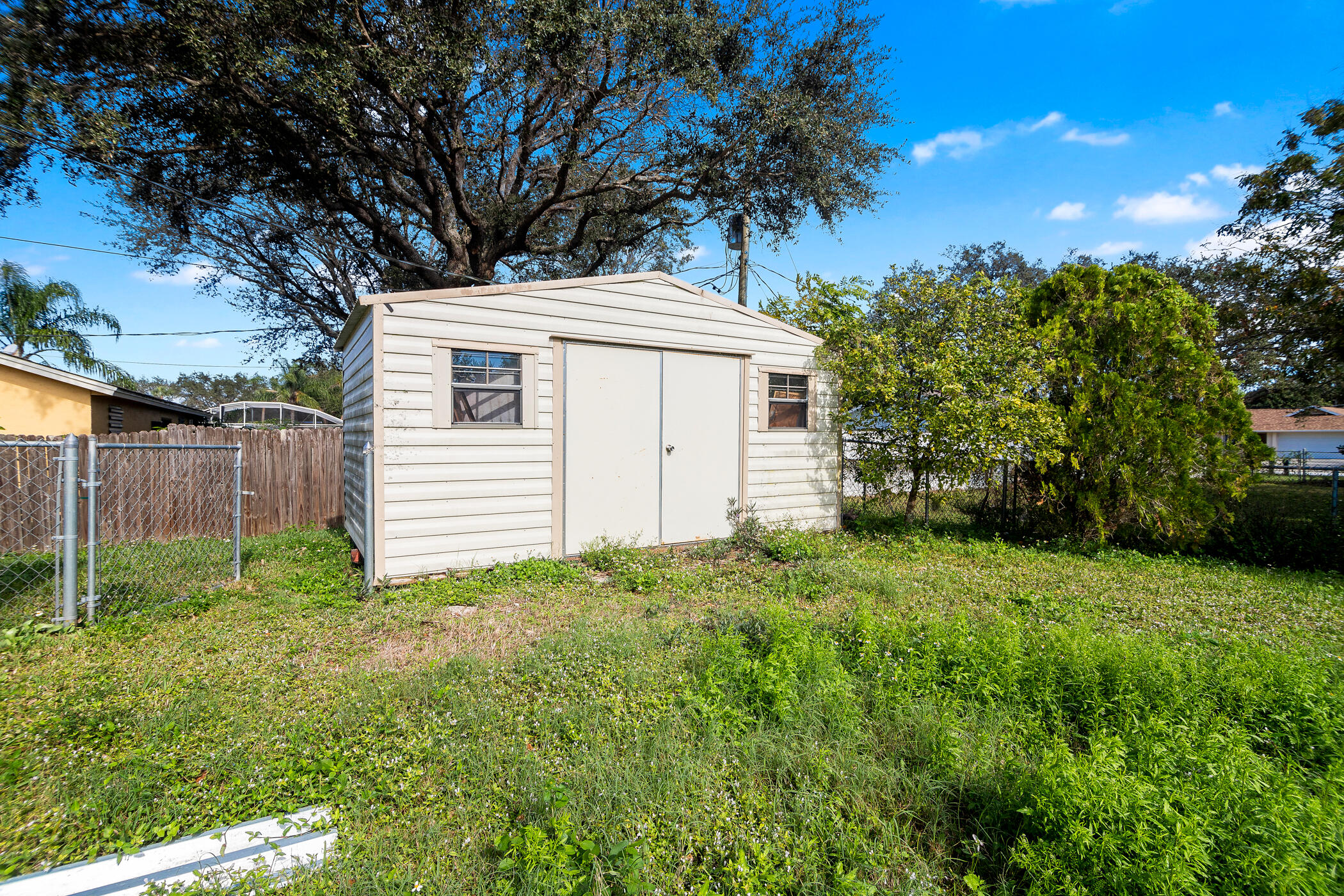 709 Waikiki Avenue NW