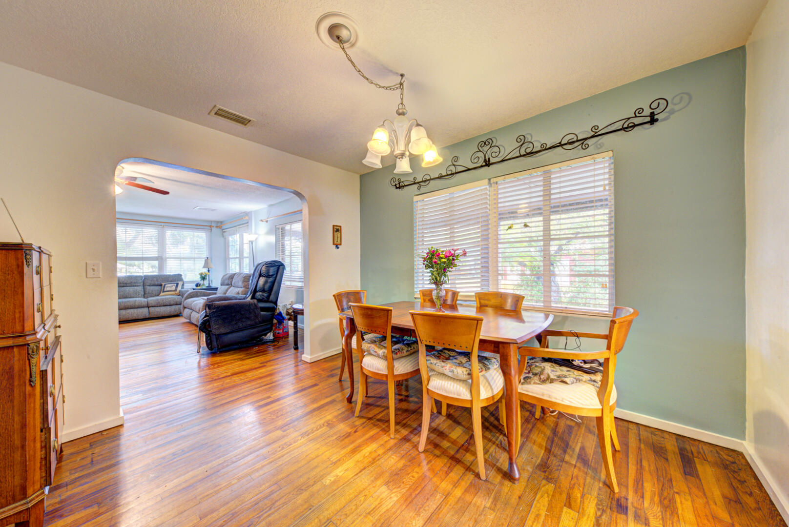3007 Folsom Road