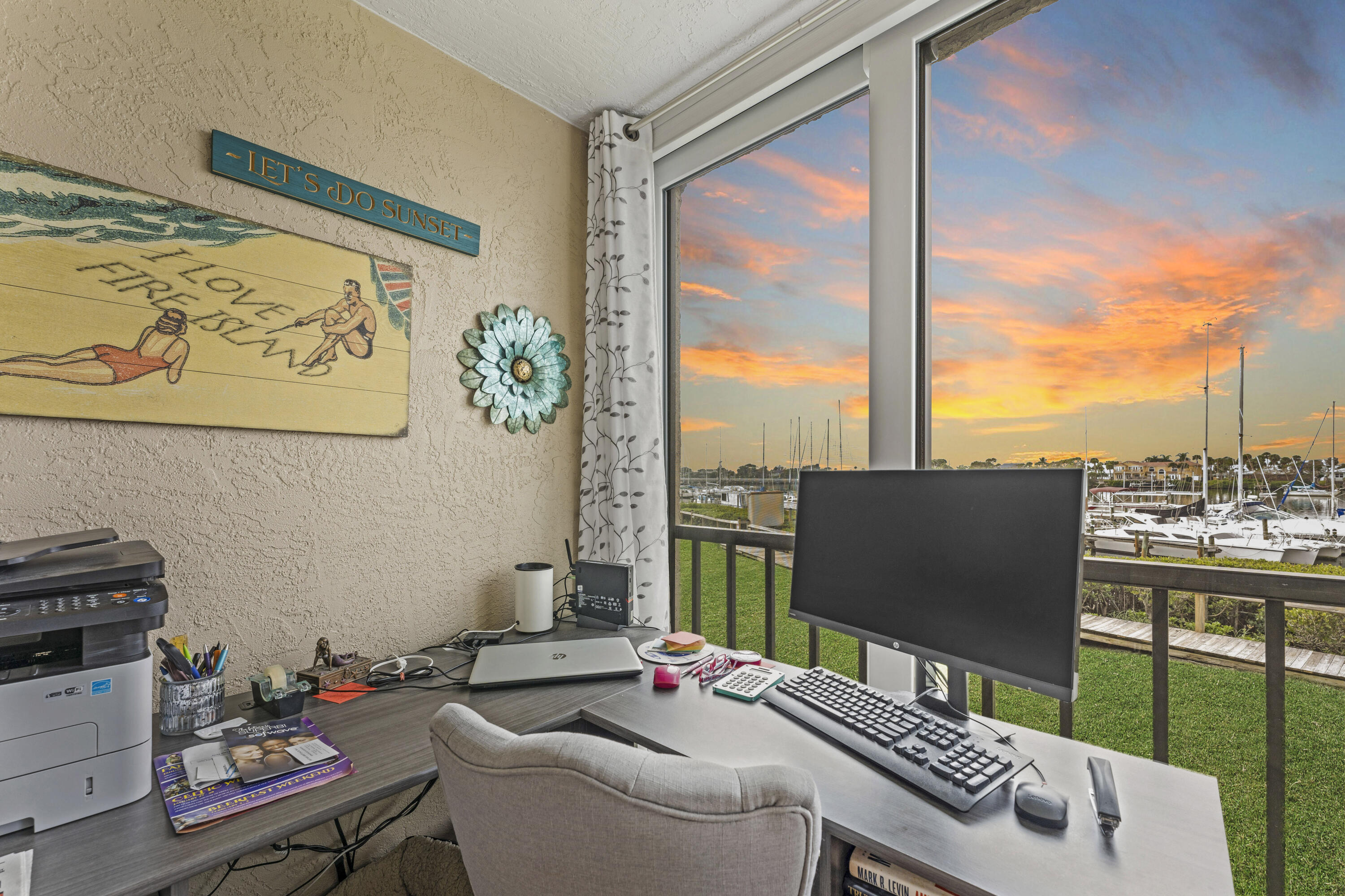 18 Marina Isles Boulevard, 102