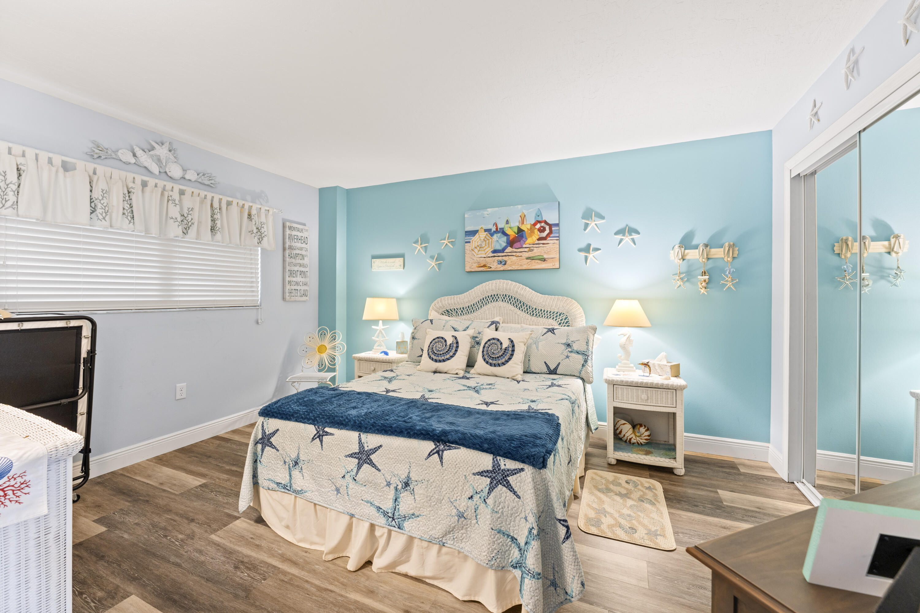 18 Marina Isles Boulevard, 102