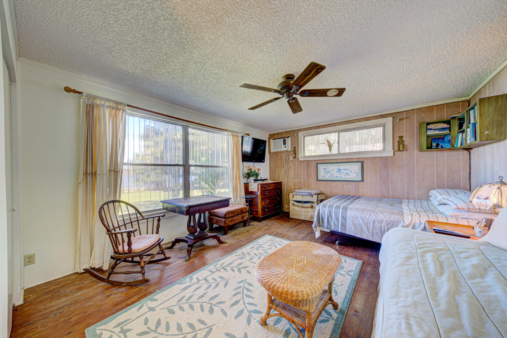5655 S Tropical Trail