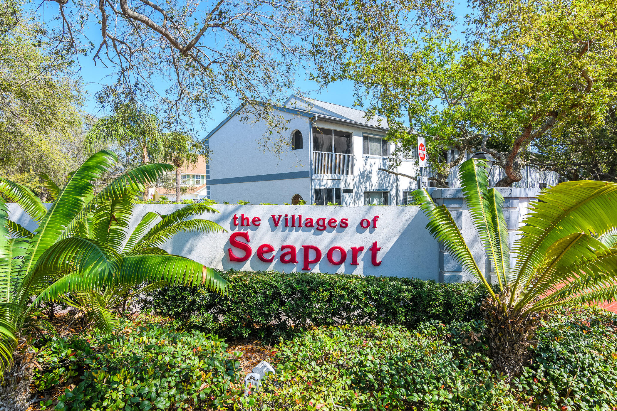 410 Seaport Boulevard, T125