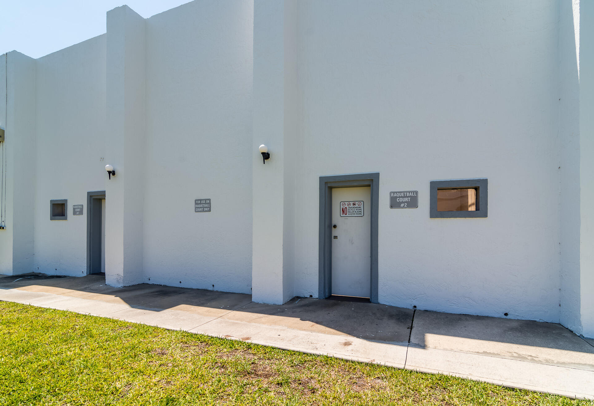 410 Seaport Boulevard, T125