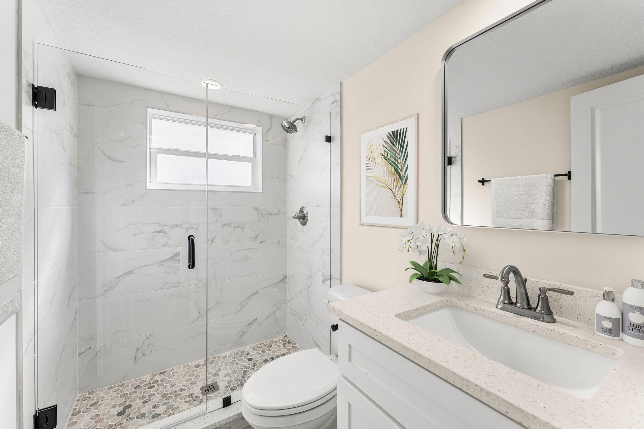 120 Central Road Unit: 201