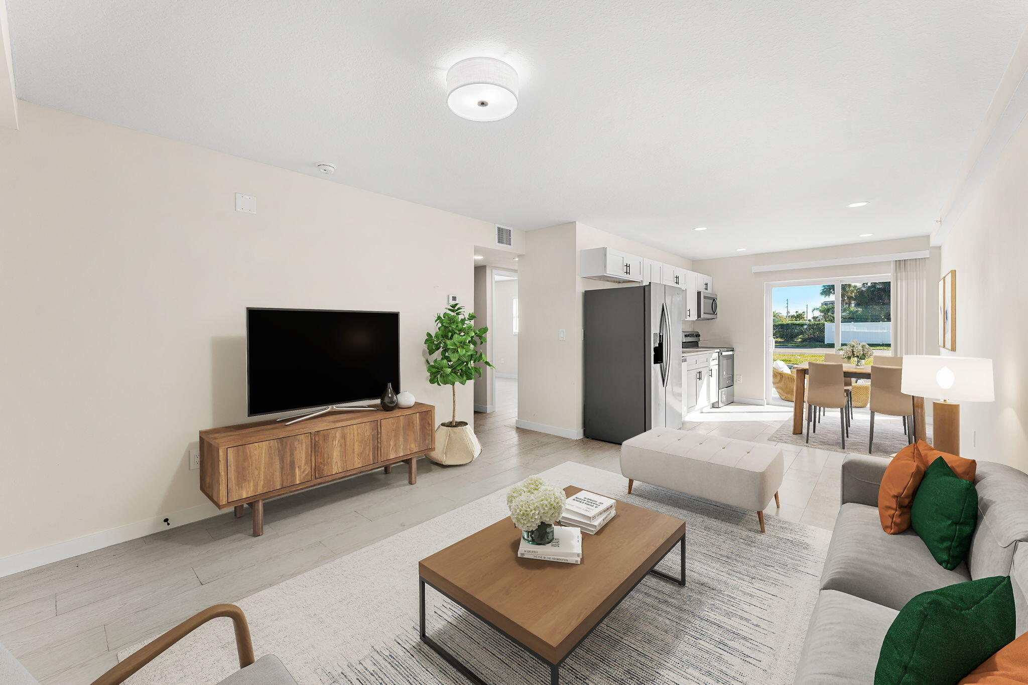 120 Central Road Unit: 201