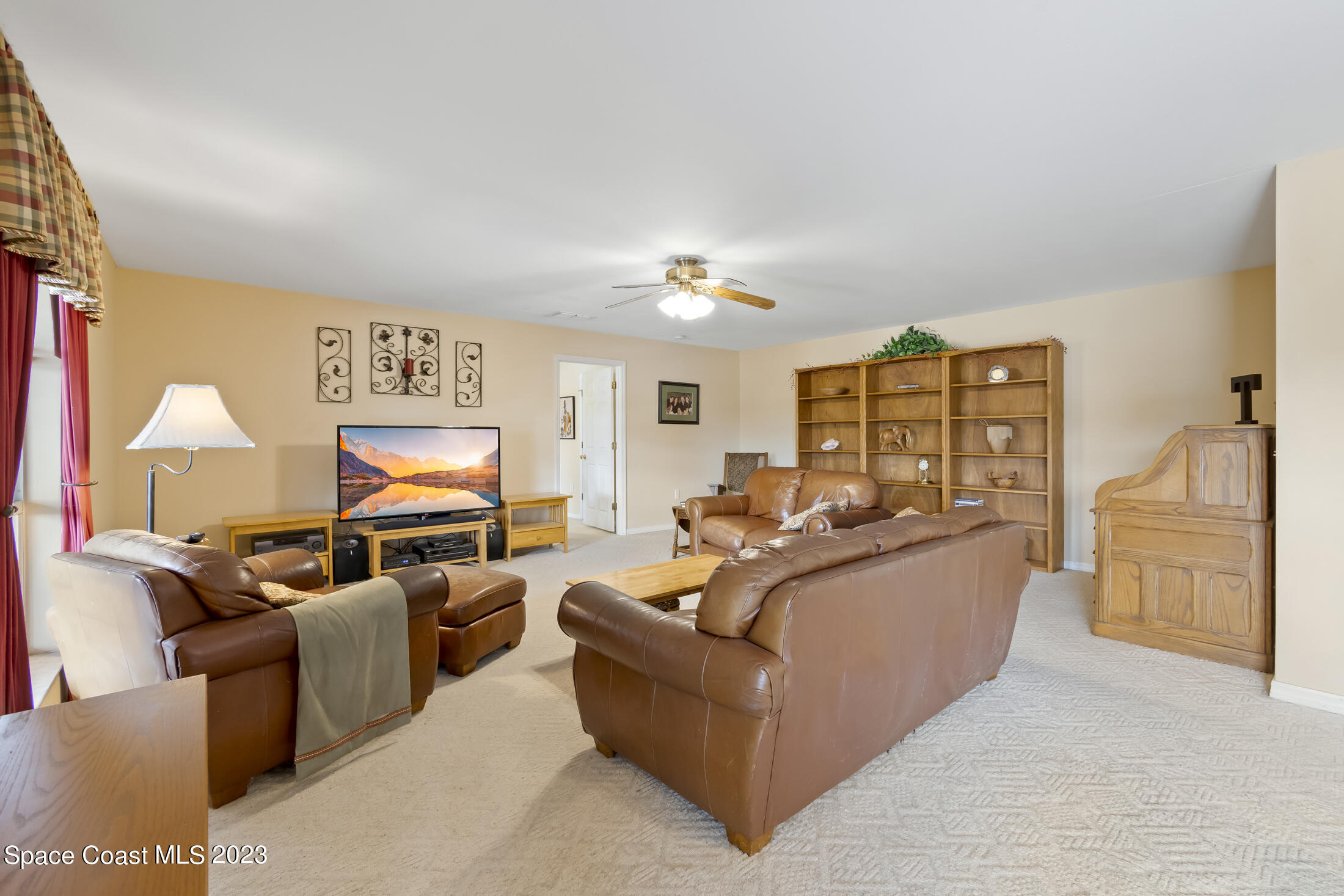 4581 Bellaluna Drive