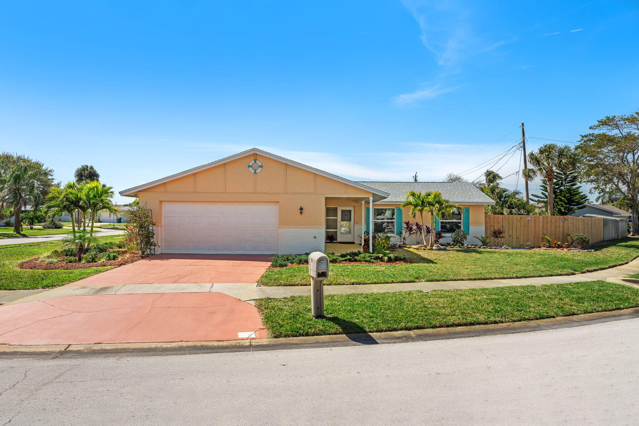 938 Golden Beach Boulevard