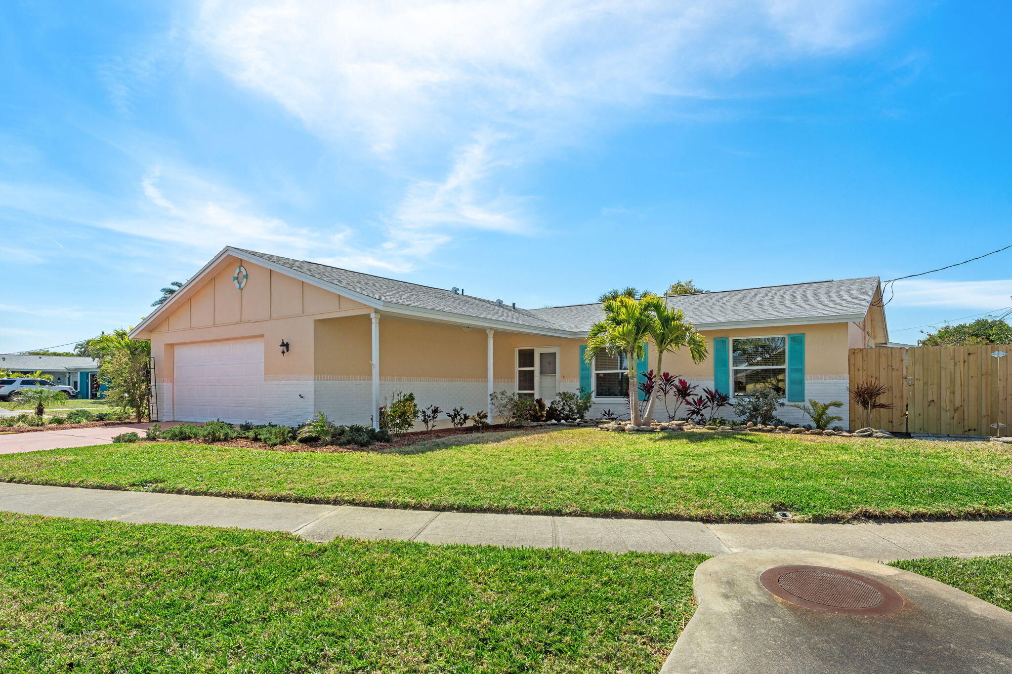 938 Golden Beach Boulevard