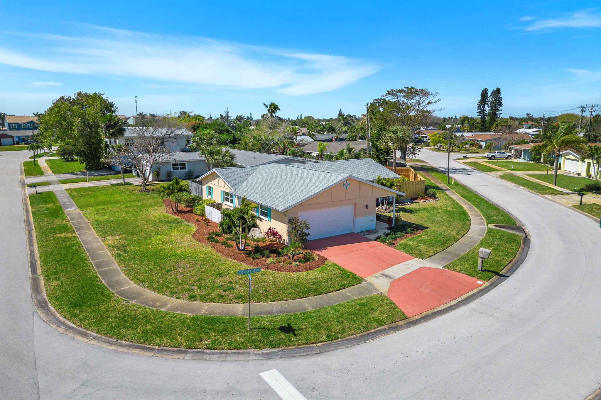 938 Golden Beach Boulevard
