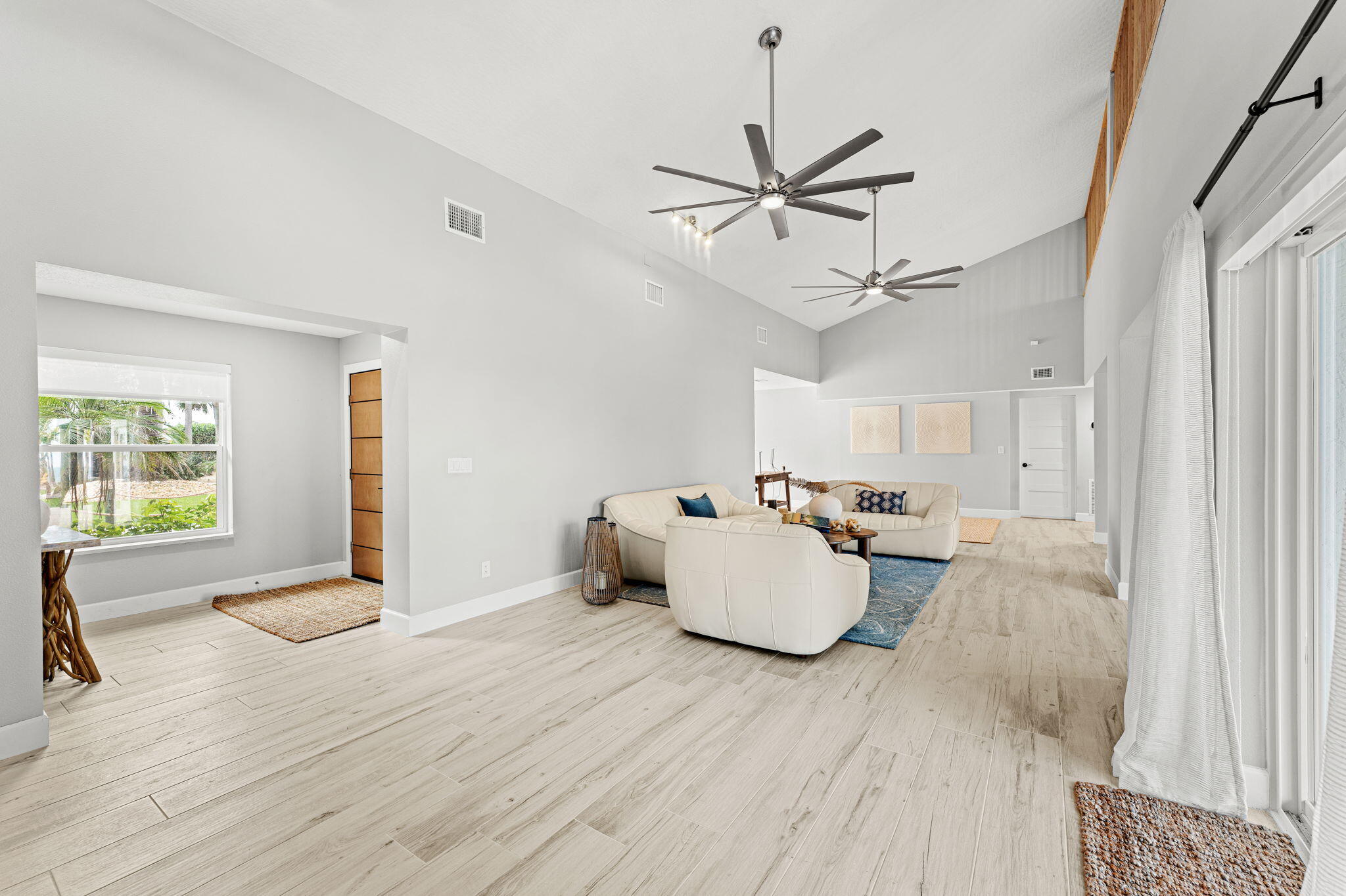 301 Oak Street
