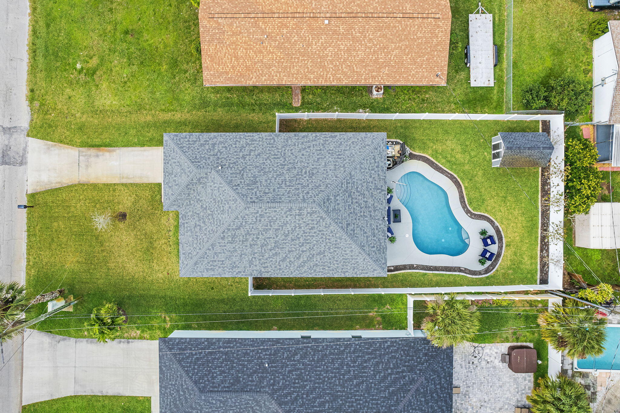 130 W Fee Avenue
