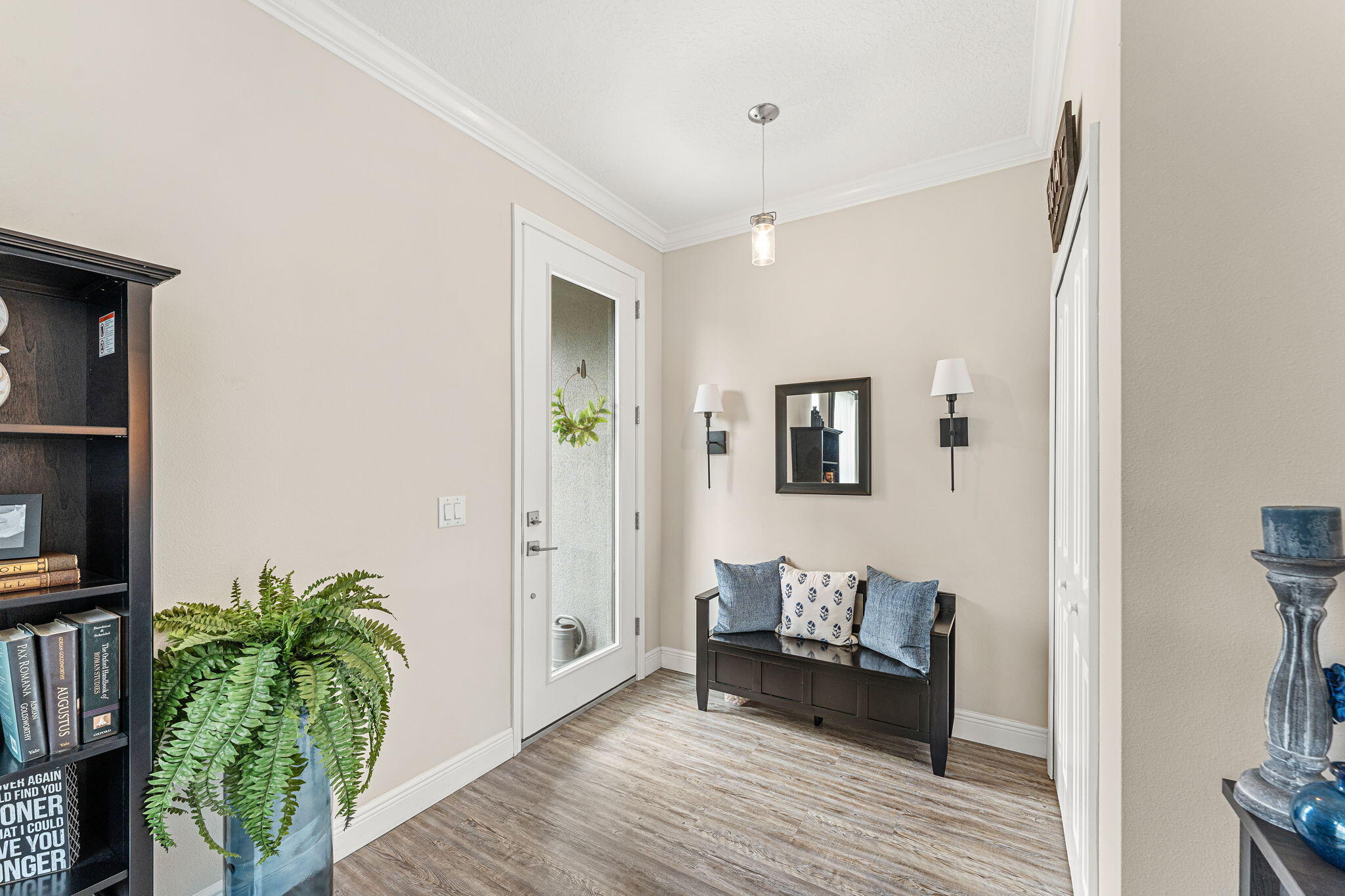 130 W Fee Avenue