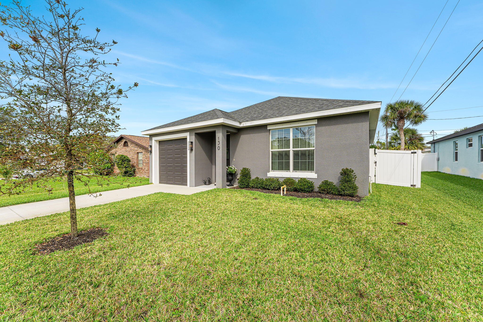130 W Fee Avenue
