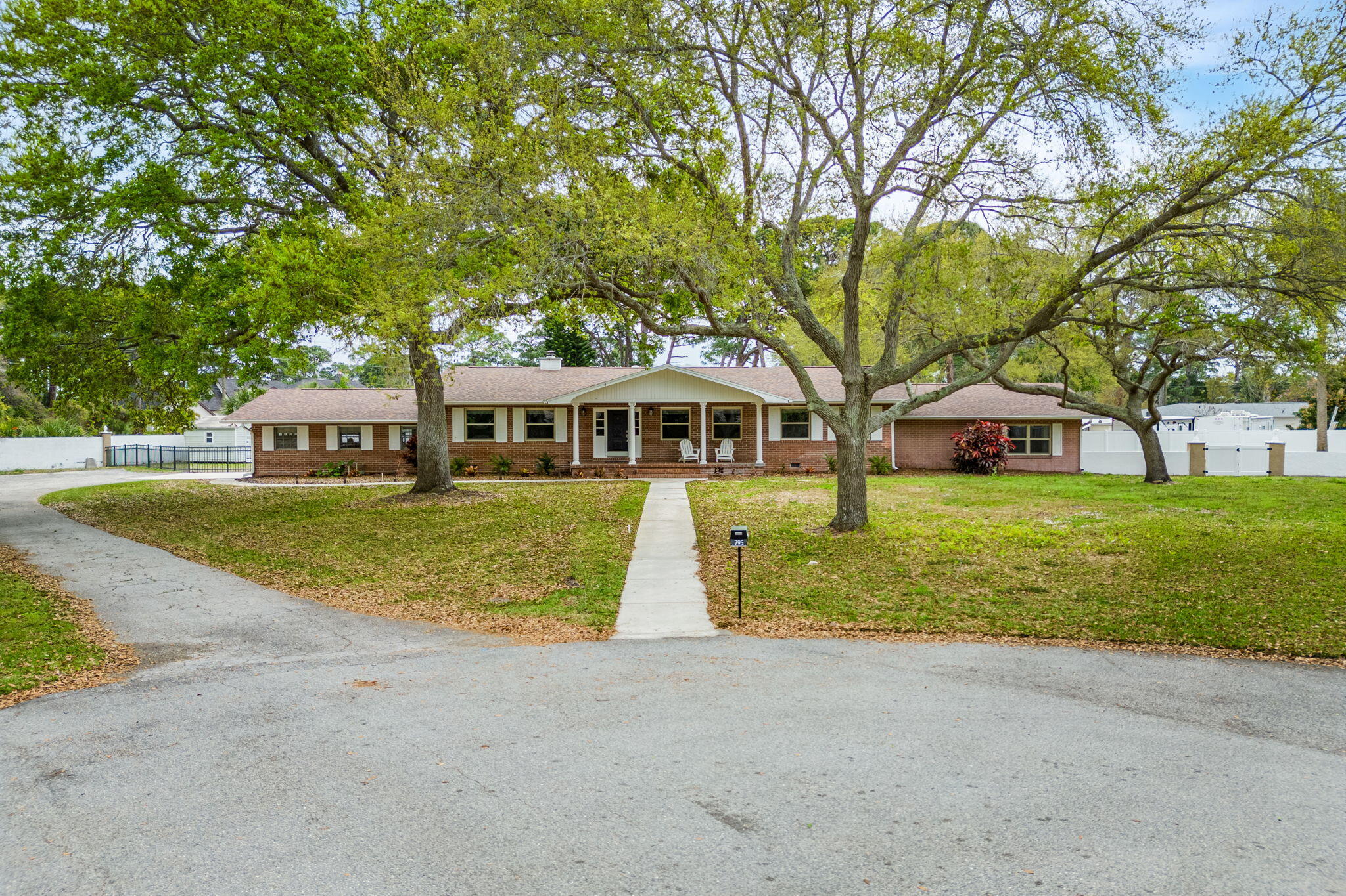 795 Pine Place