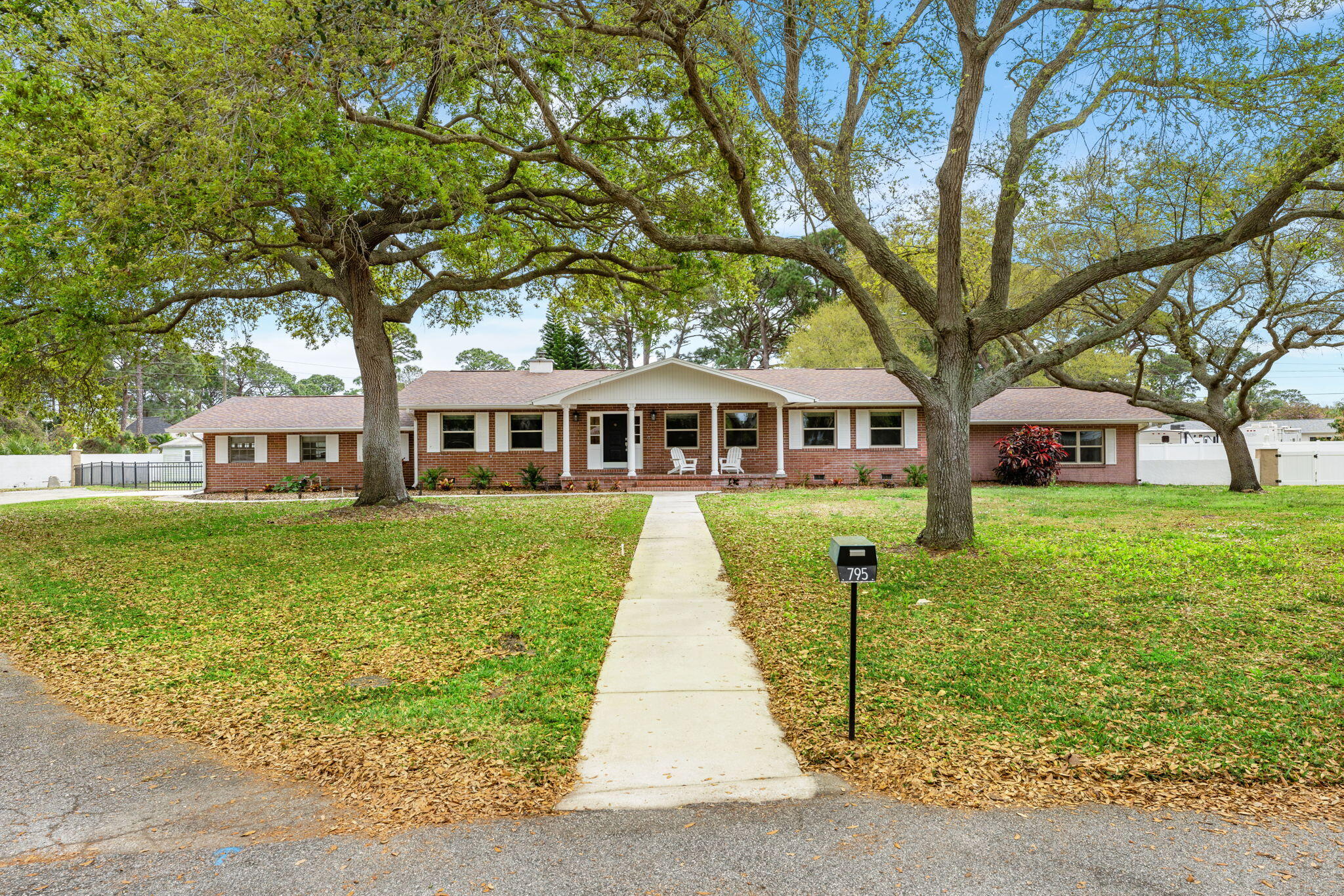 795 Pine Place