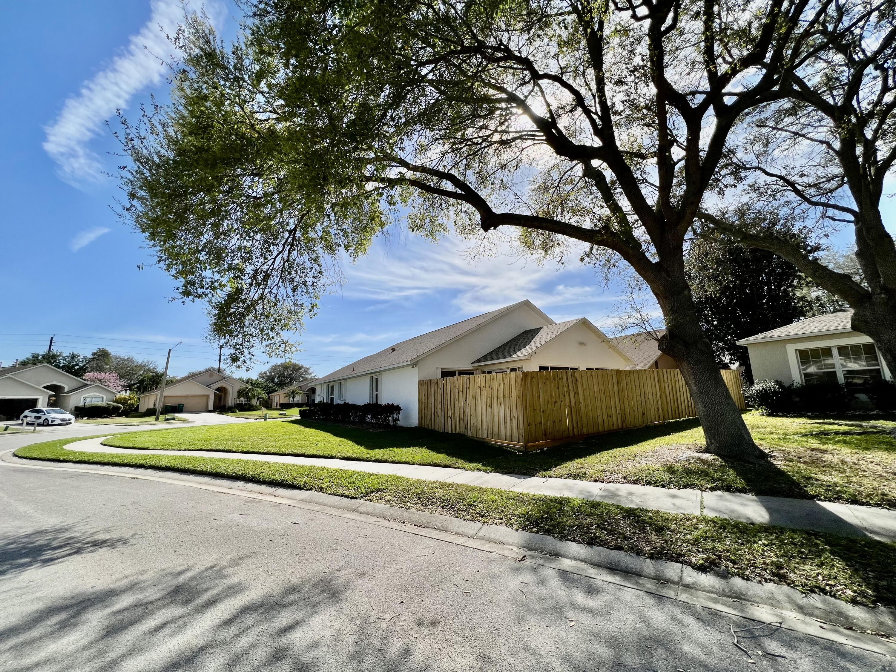 2530 Alicia Lane