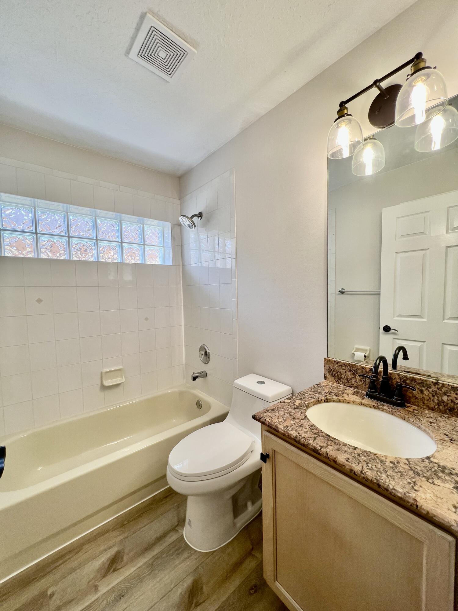 2530 Alicia Lane