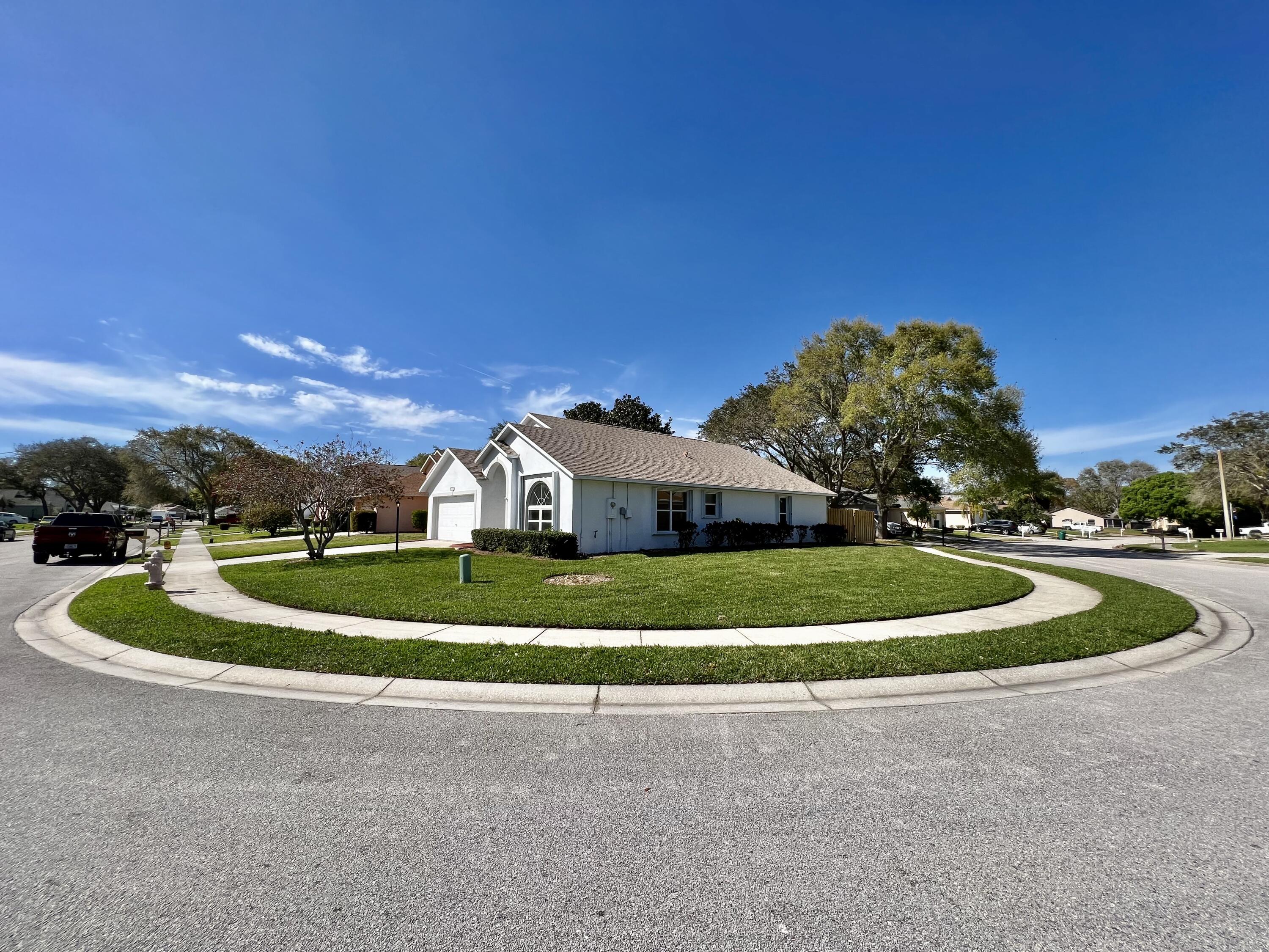 2530 Alicia Lane