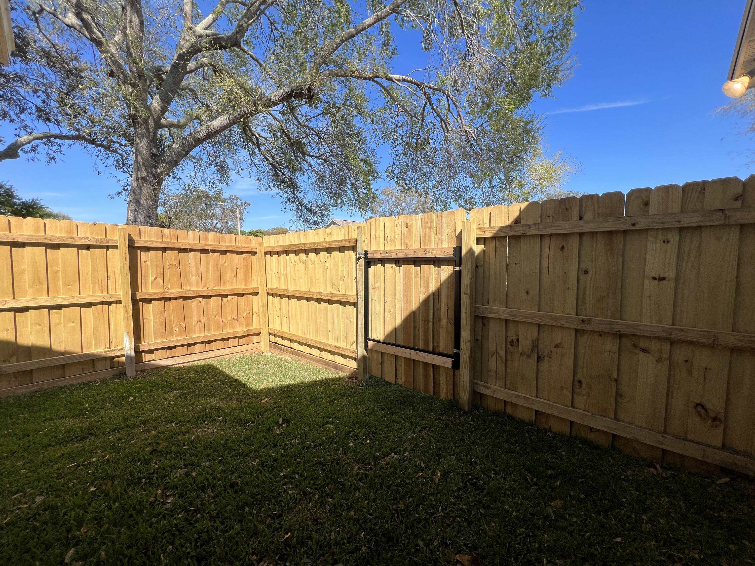 2530 Alicia Lane