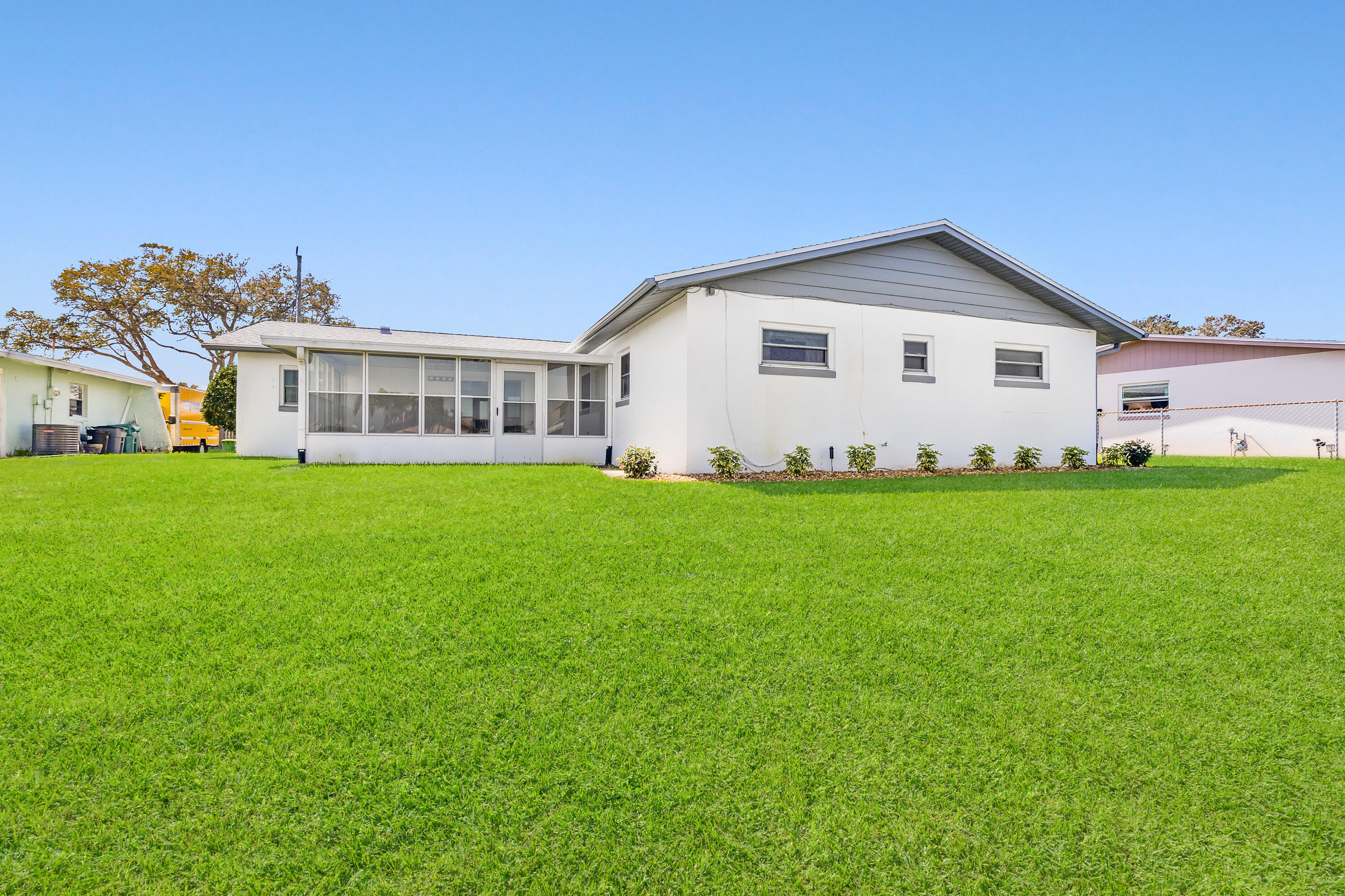 1310 Holiday Boulevard