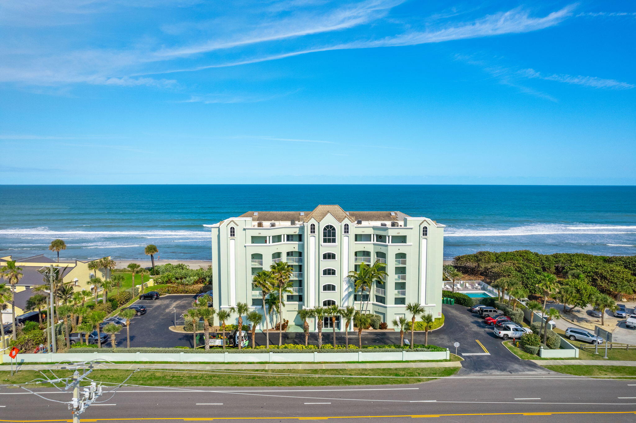 275 Highway A1a, 201