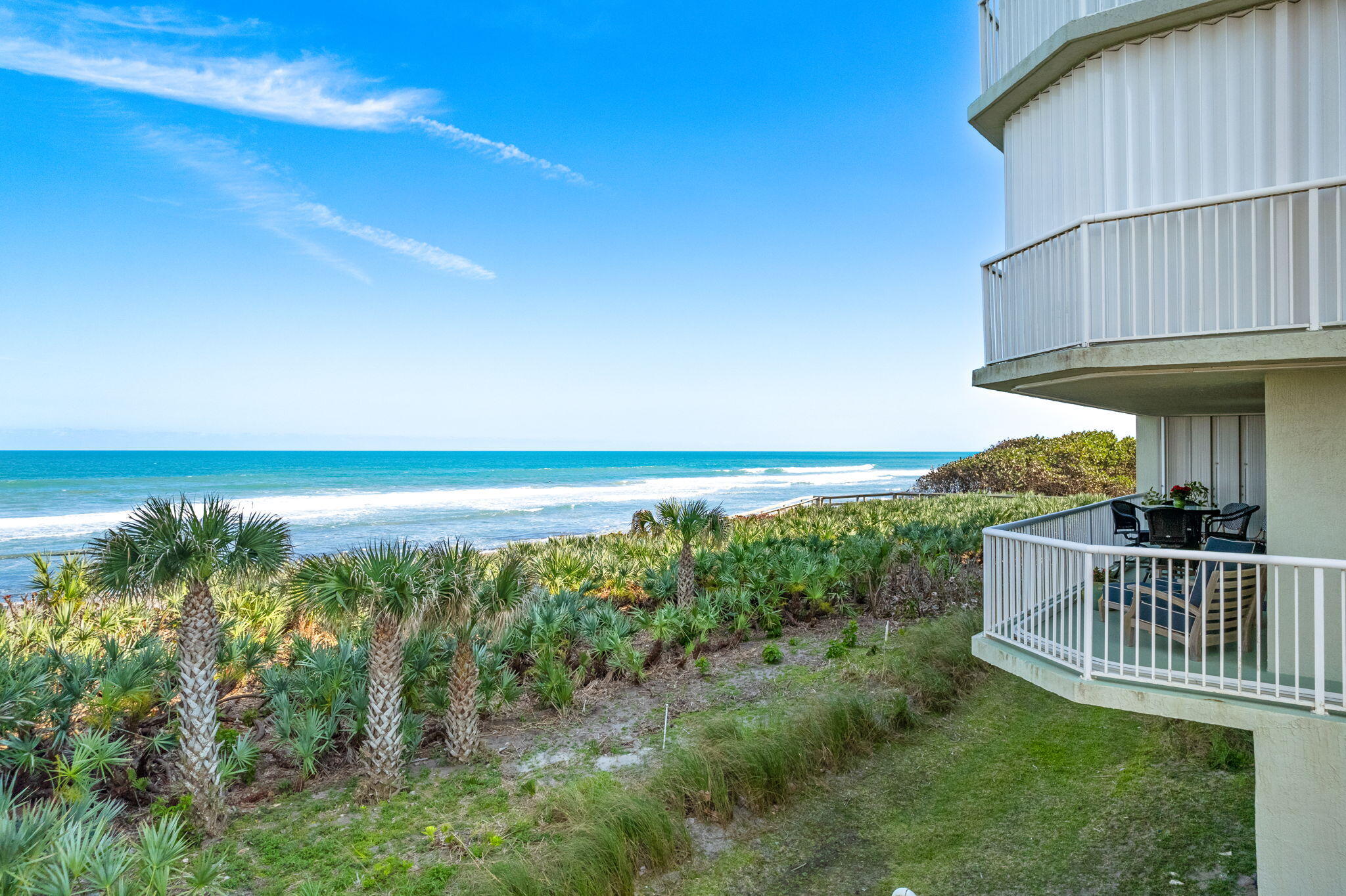 275 Highway A1a, 201