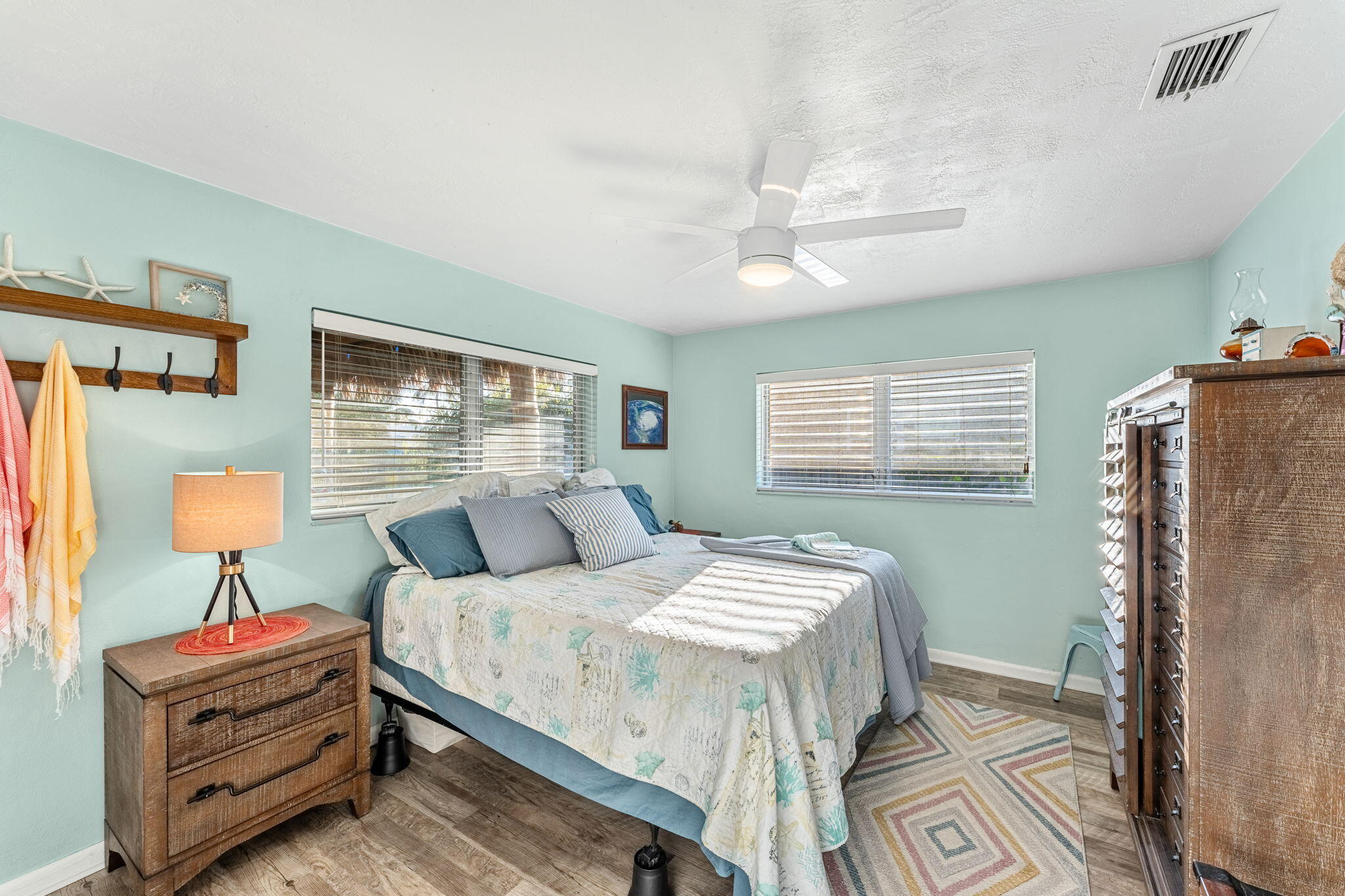520 Sea Gull Drive