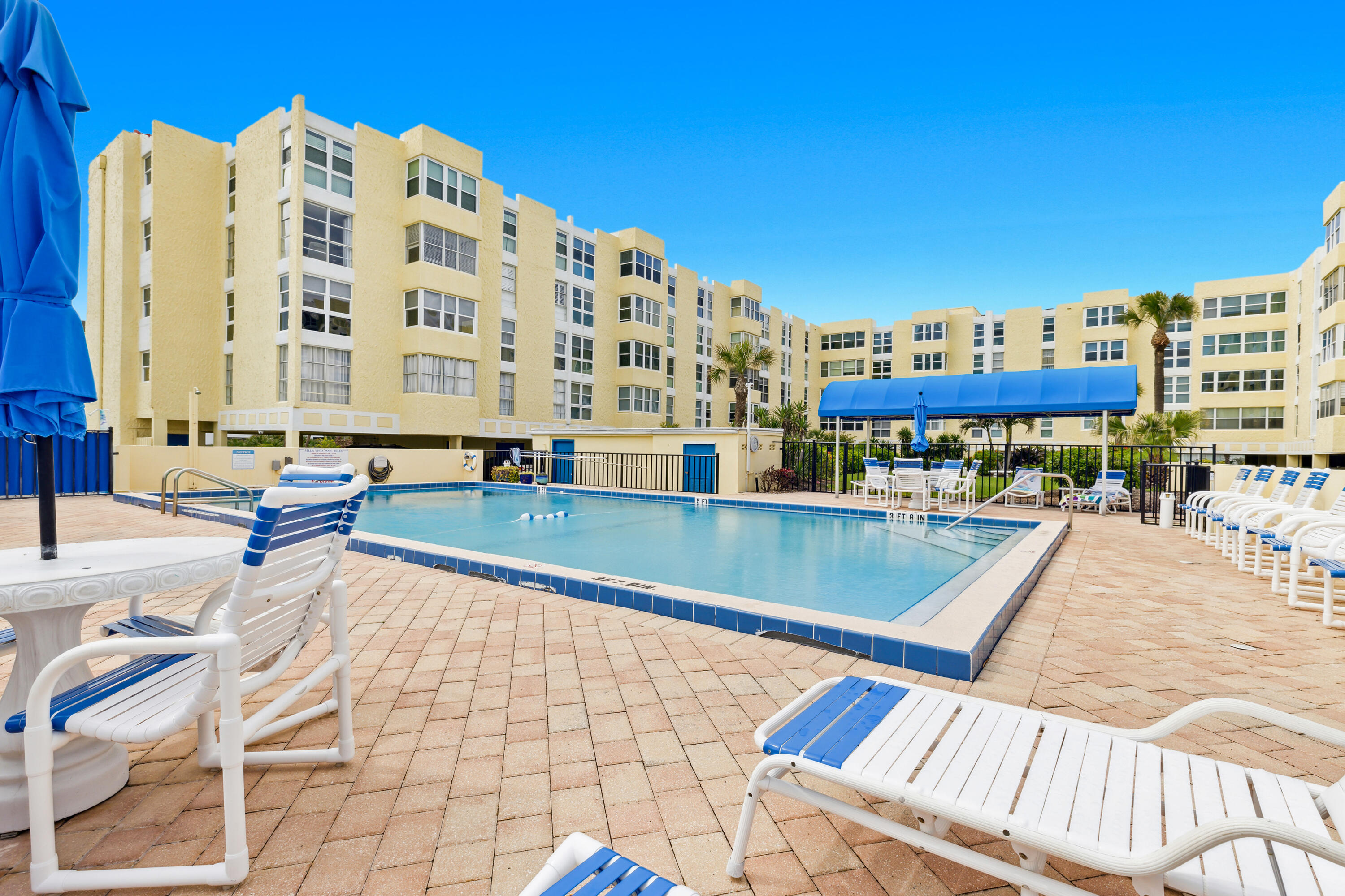 4700 Ocean Beach Boulevard, 406