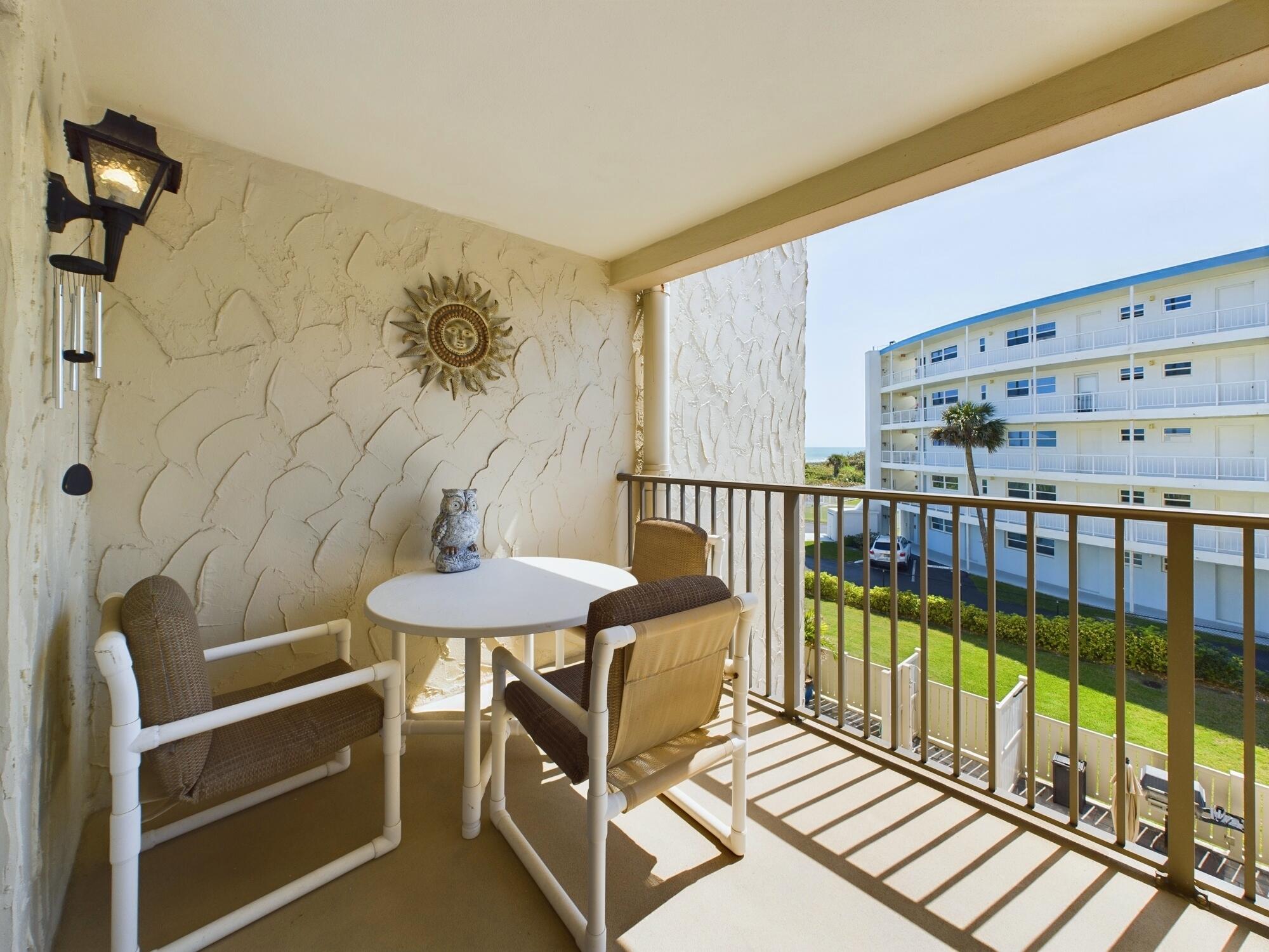 4100 Ocean Beach Boulevard, 307