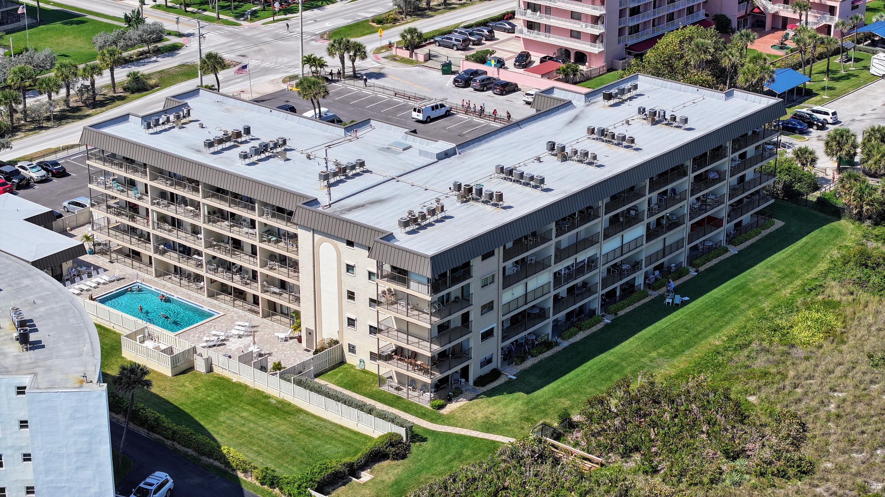 4100 Ocean Beach Boulevard, 307