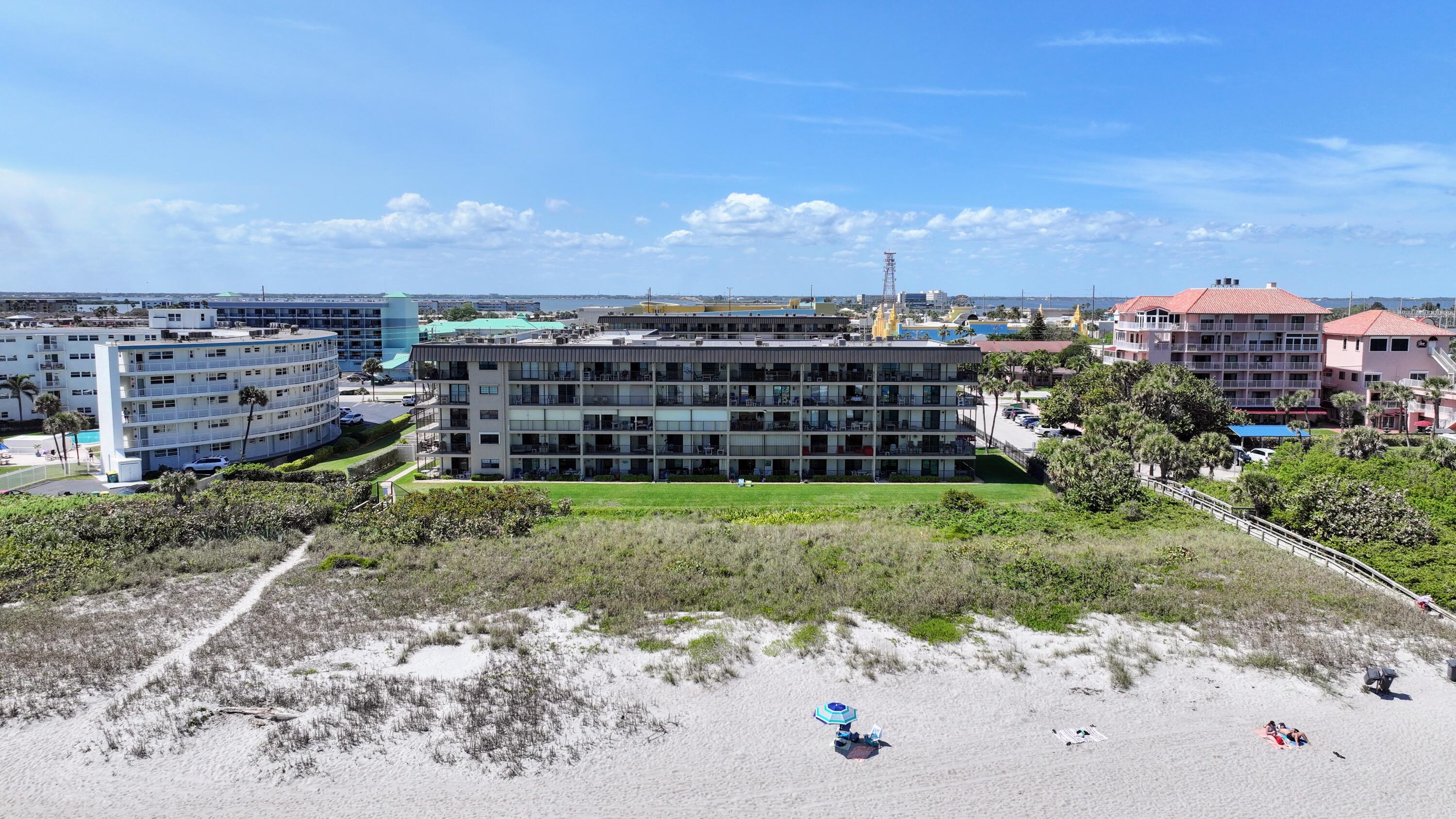 4100 Ocean Beach Boulevard, 307