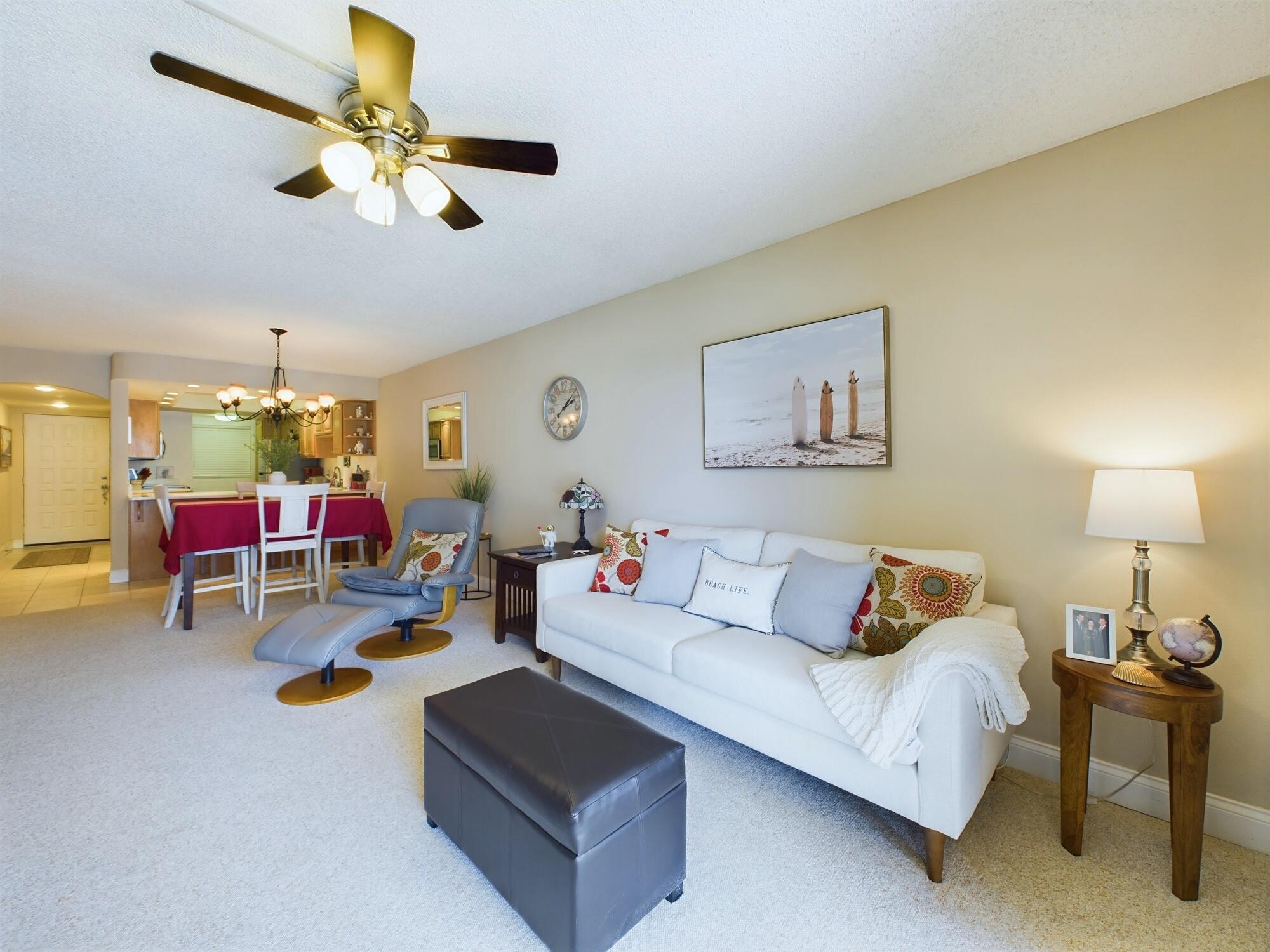 4100 Ocean Beach Boulevard, 307