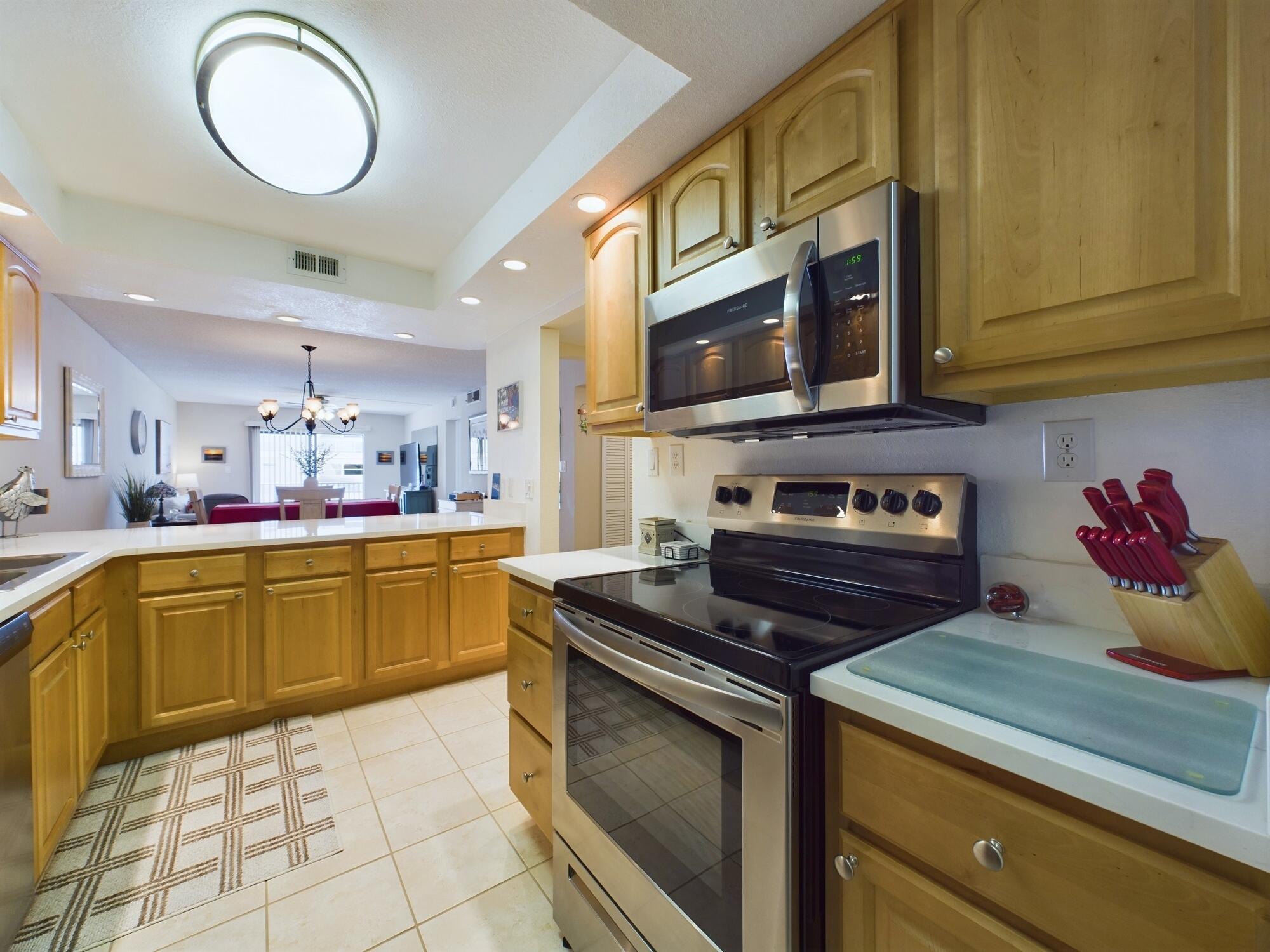 4100 Ocean Beach Boulevard, 307