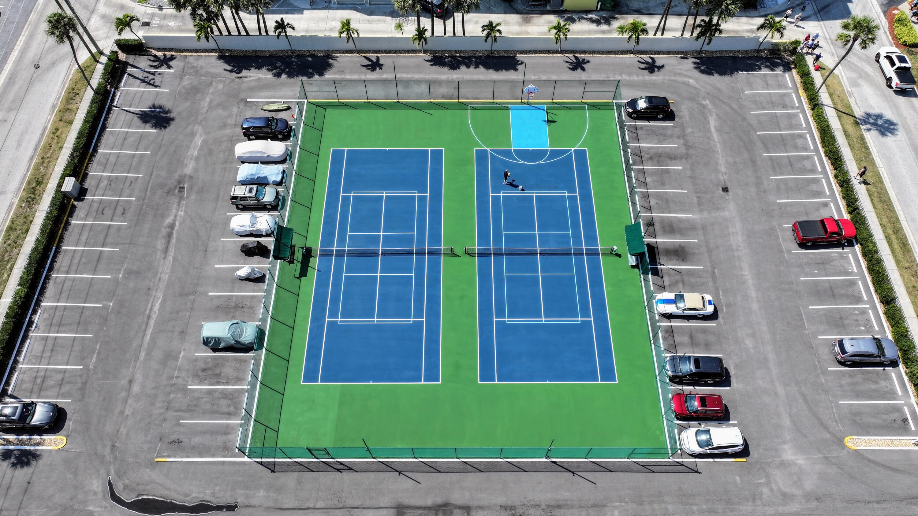 4100 Ocean Beach Boulevard, 307