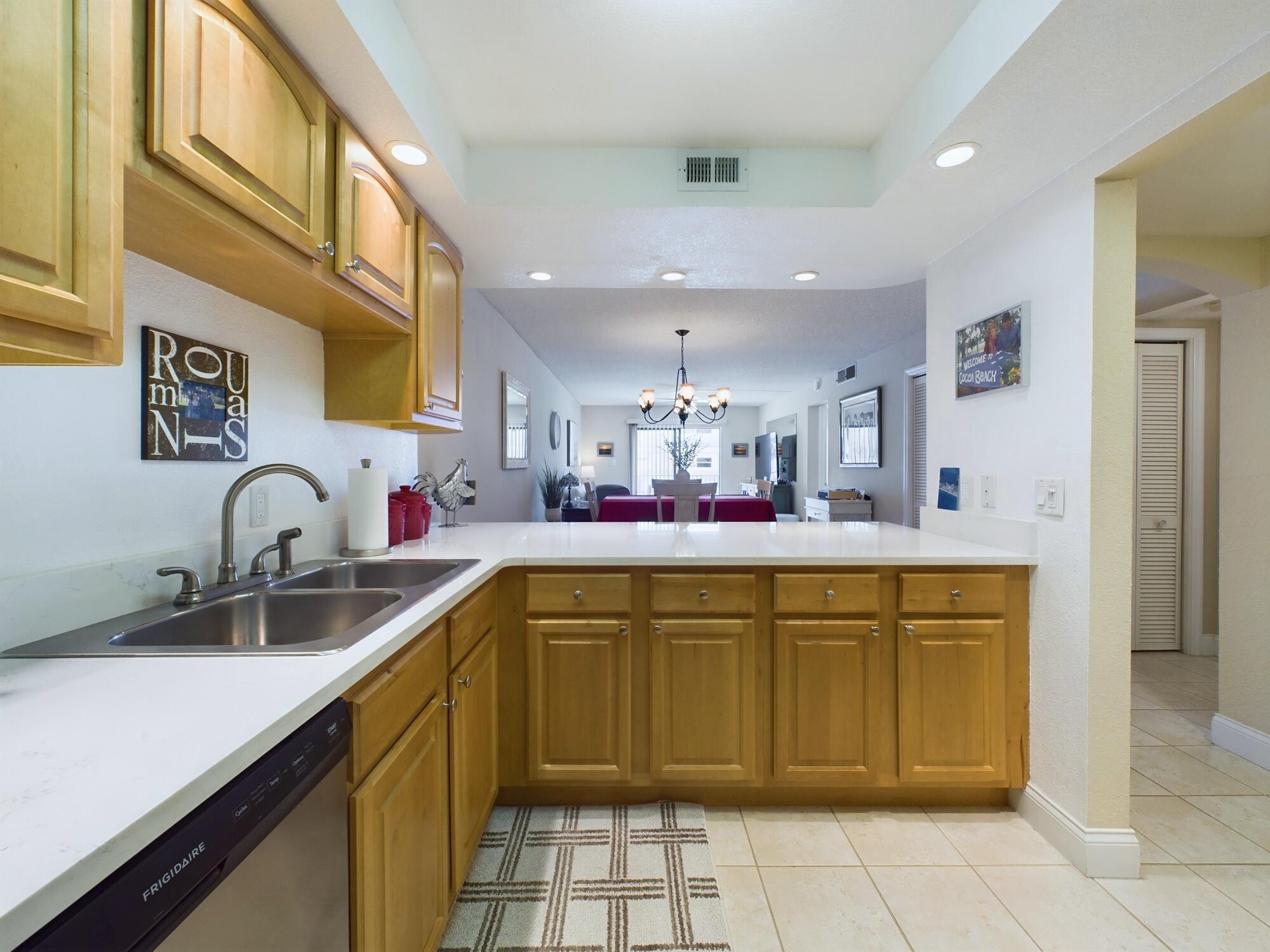 4100 Ocean Beach Boulevard, 307