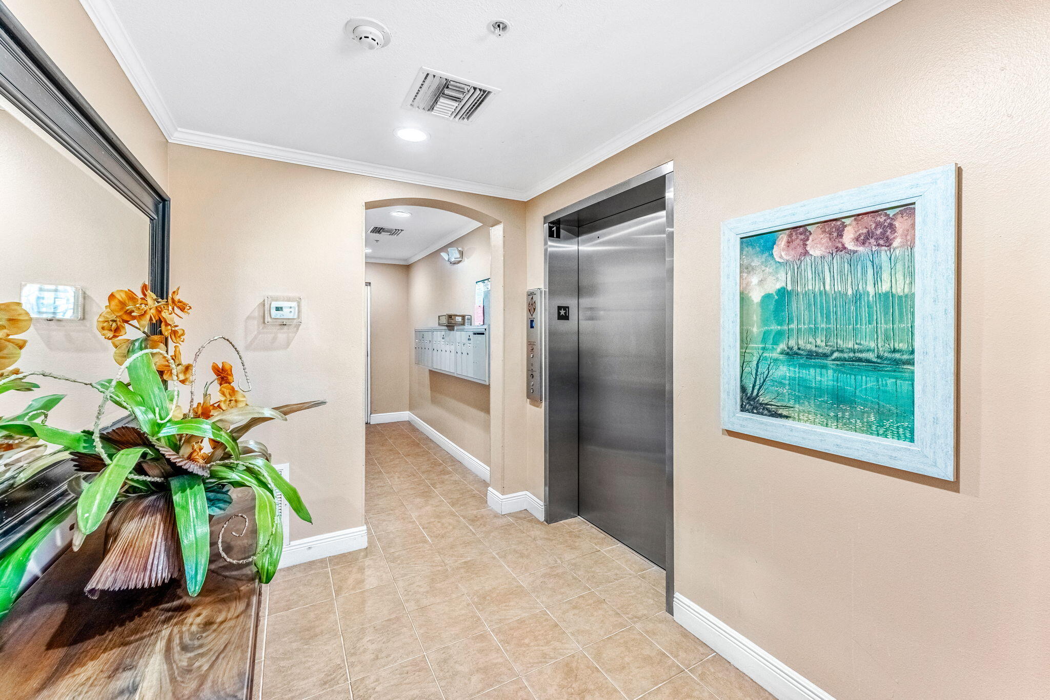 1431 S Atlantic Avenue, 203