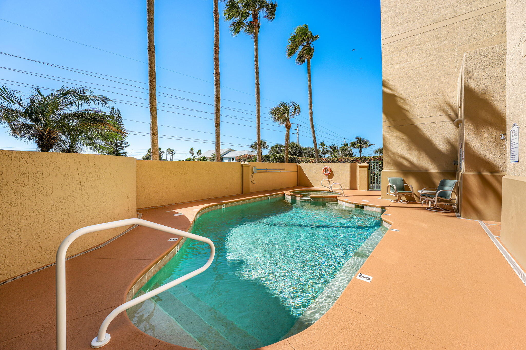 1431 S Atlantic Avenue, 203