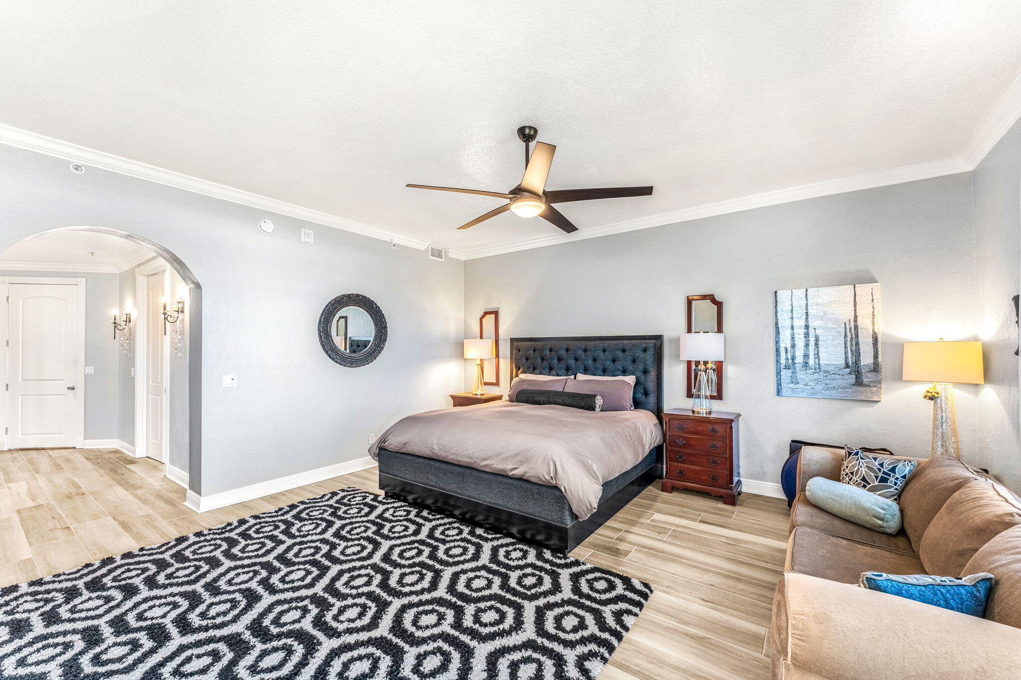 1431 S Atlantic Avenue, 203