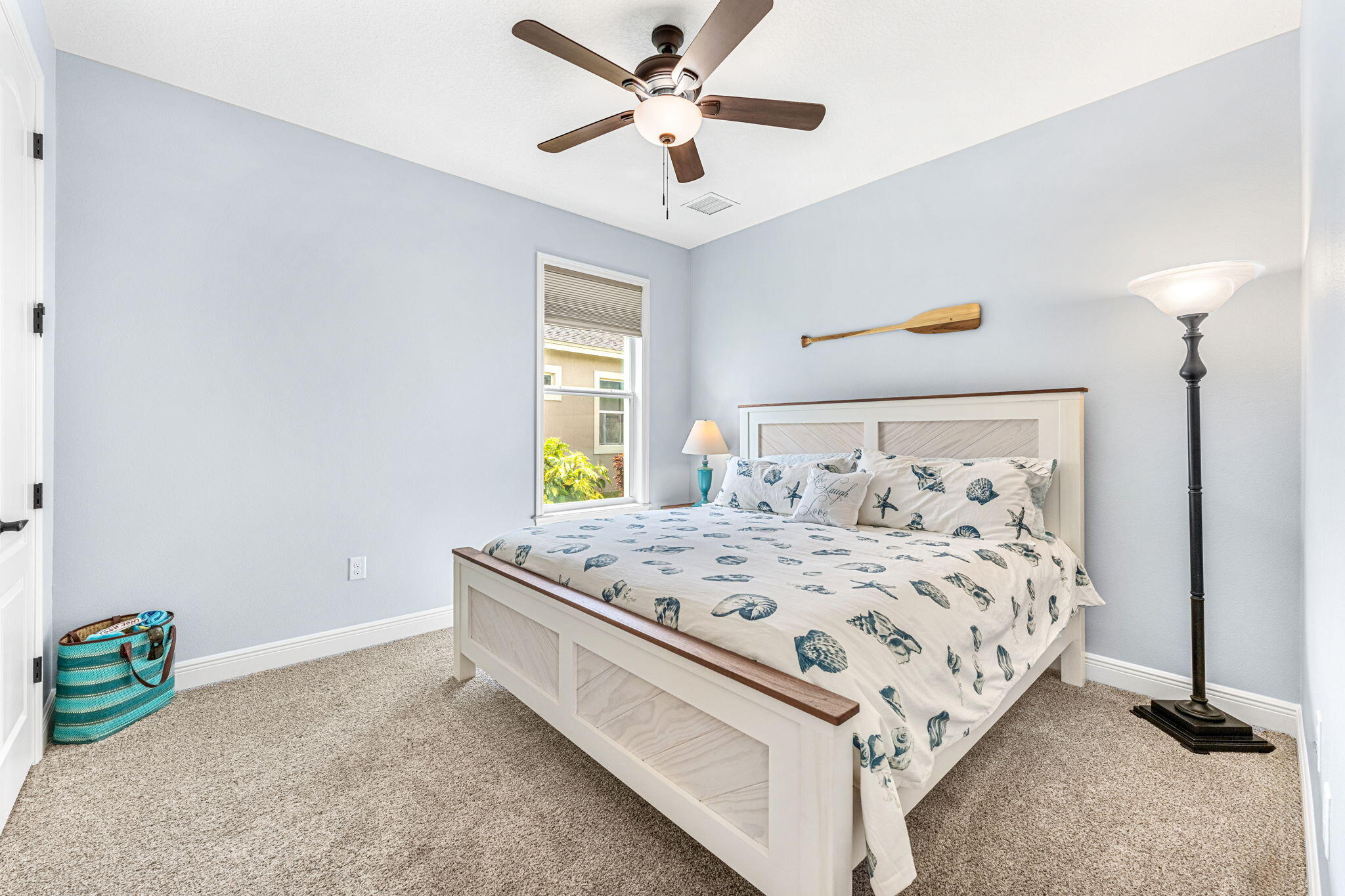 8161 Paragrass Avenue